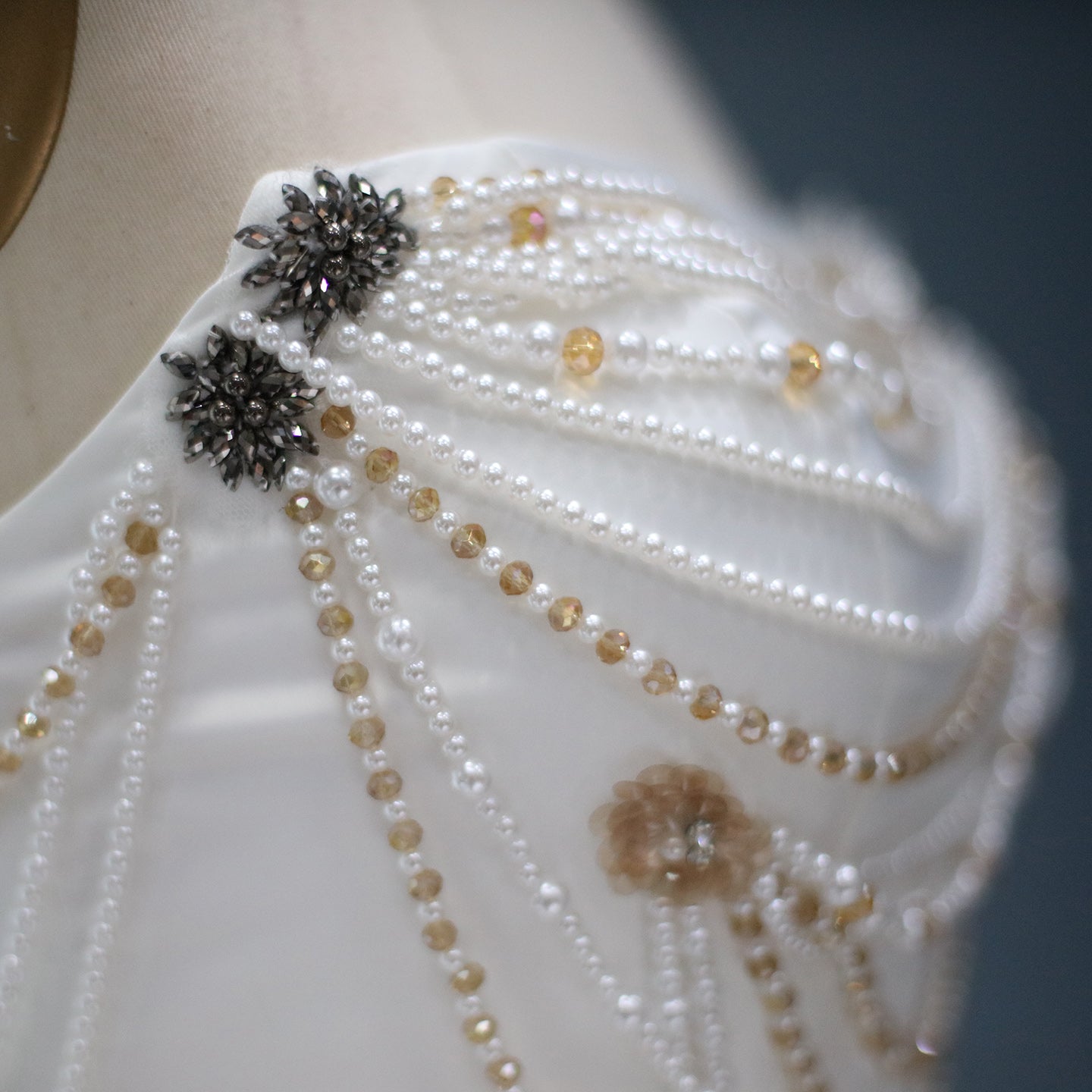 Luxury White Pearls Tassel Short Cocktail Party Dress RM035