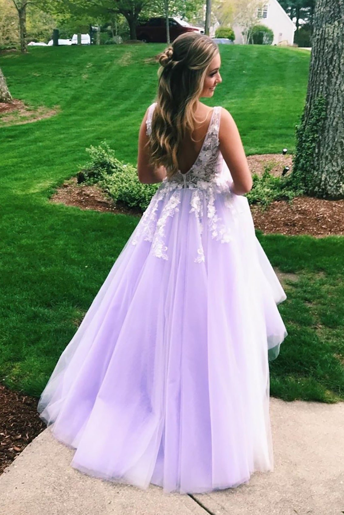 A-line Princess V Neck Sweep Train Tulle Prom Dresses With Appliqued-461