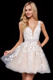 Short/Mini A-line V Neck Lace Tulle Homecoming Dress With Appliqued Beading-0