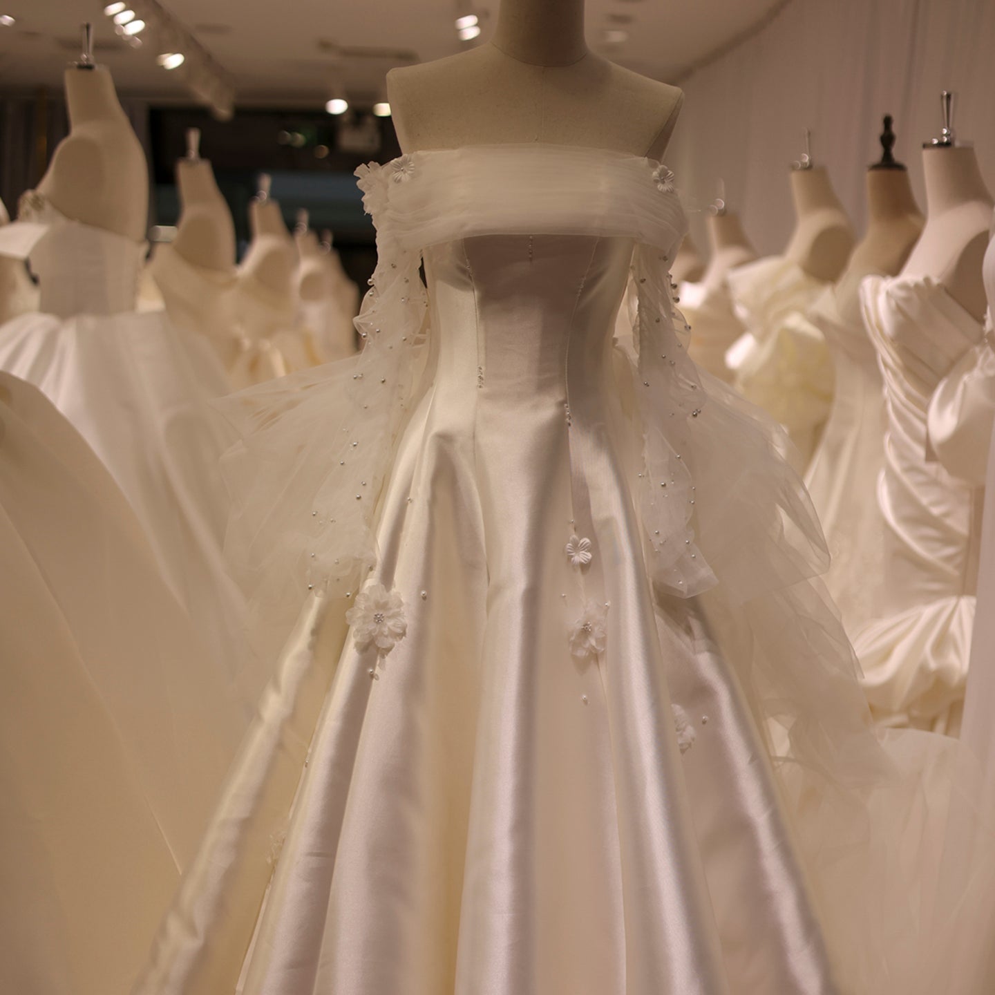 Exquisite 3D Floral Satin Wedding Dress Long Sleeve RS018  White / Custom Made