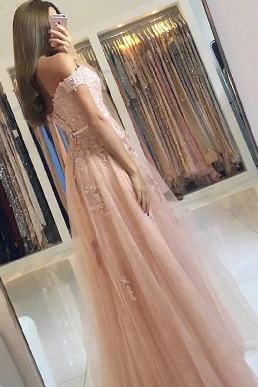 A-Line/Princess Off-the-Shoulder Sleeveless Prom Dresses Floor-Length Applique Tulle Evening Gowns-536