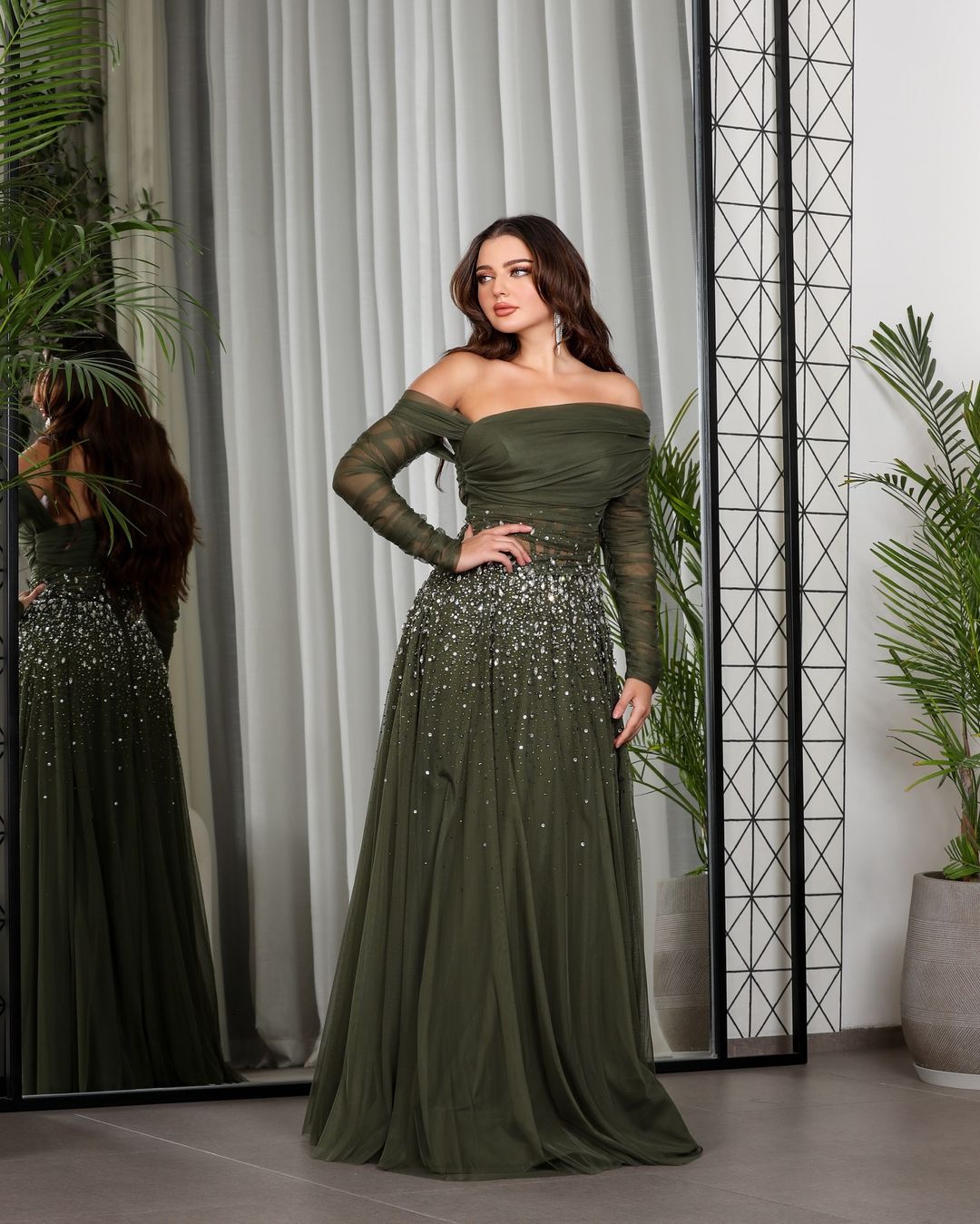 Elegant Black Beaded Tulle Off Shoulder Evening Dress SF333