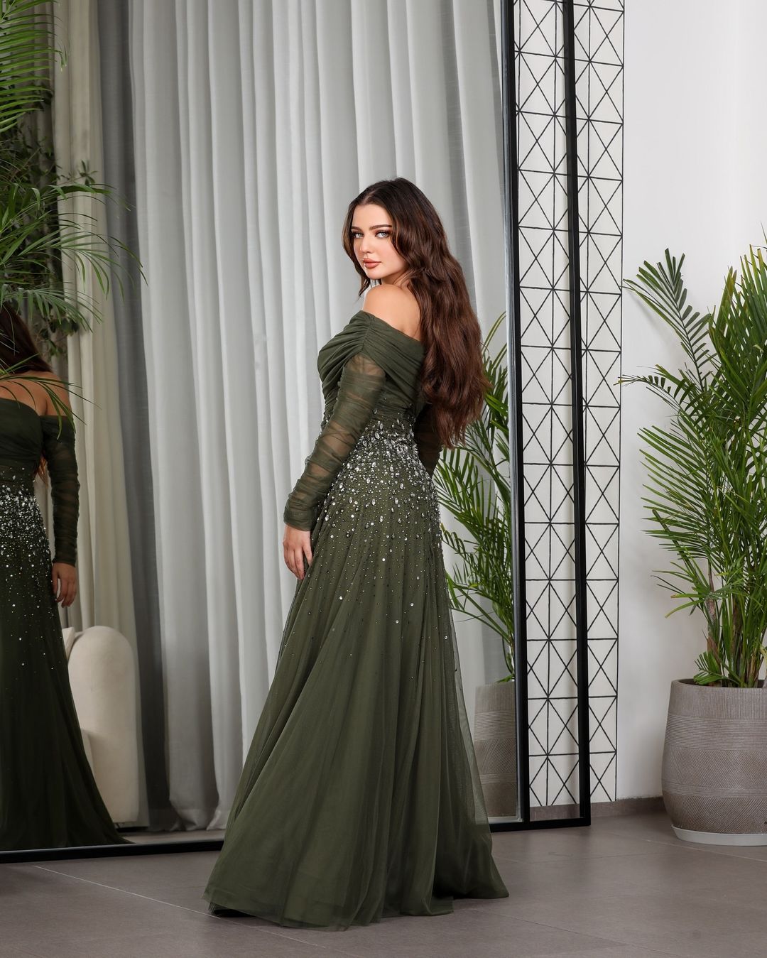 Elegant Black Beaded Tulle Off Shoulder Evening Dress SF333