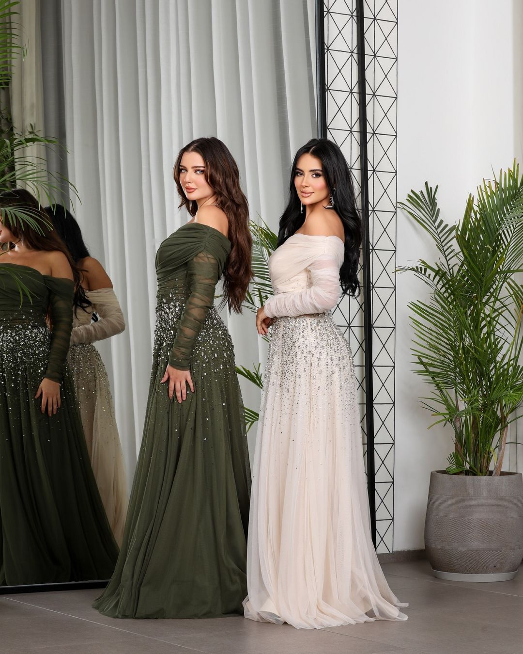 Elegant Black Beaded Tulle Off Shoulder Evening Dress SF333