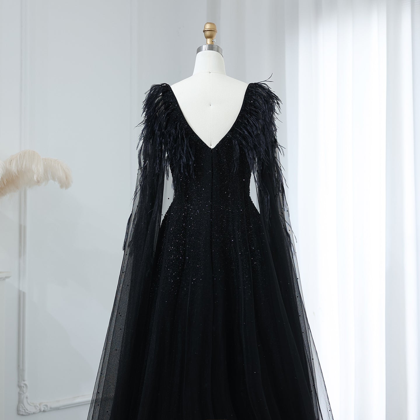 Luxury Pink Feathers Evening Dress with Cape Sleeves SS406