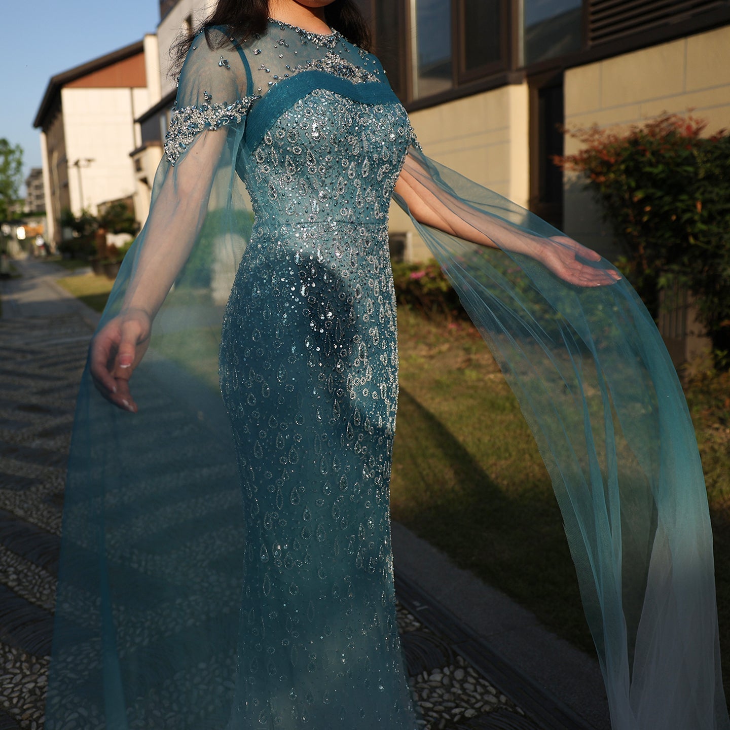Luxury Turquoise Crystal Evening Dresses with Cape Sleeves SS666