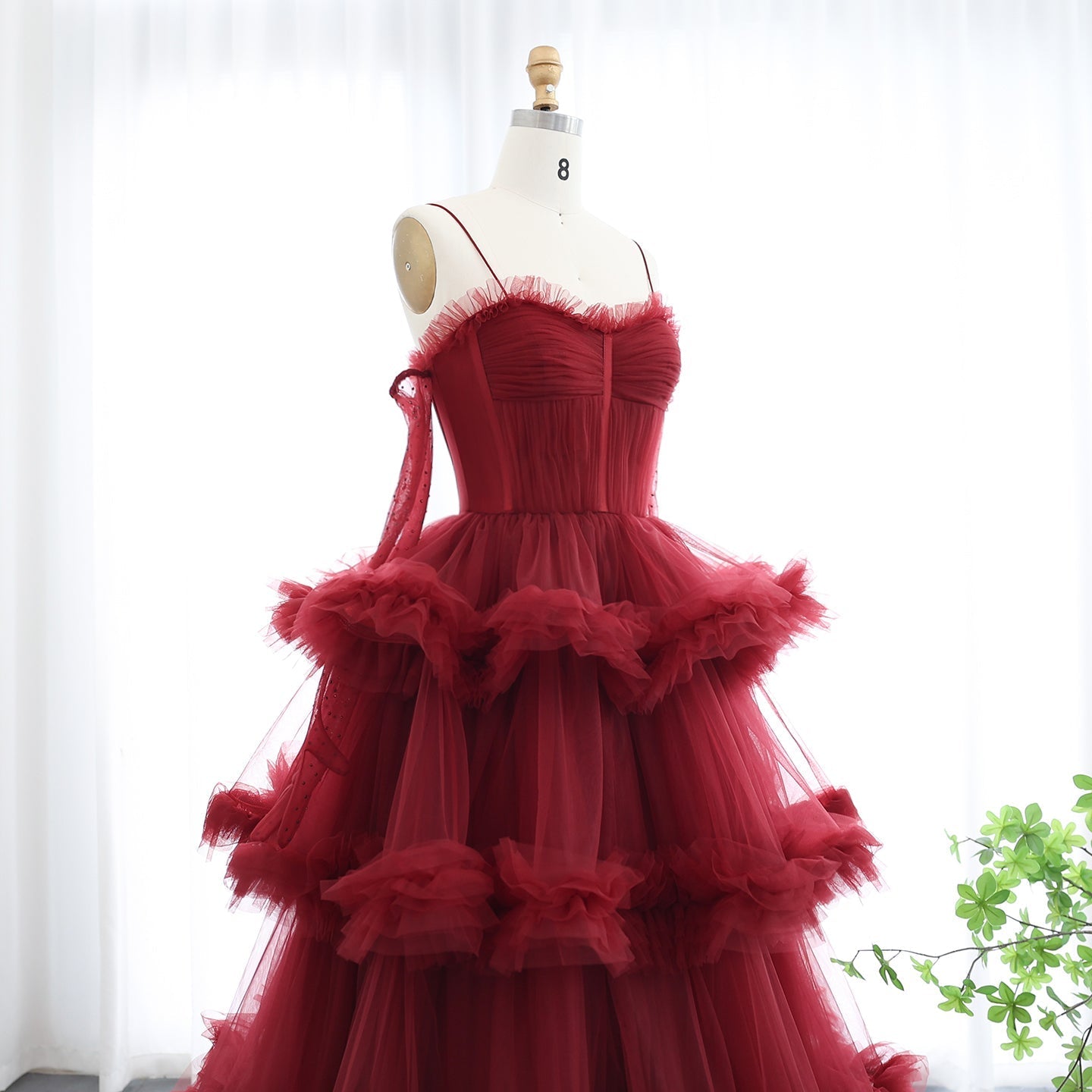 Burgundy Tulle Tiered Ruffles Evening Dresses with Gloves SS309