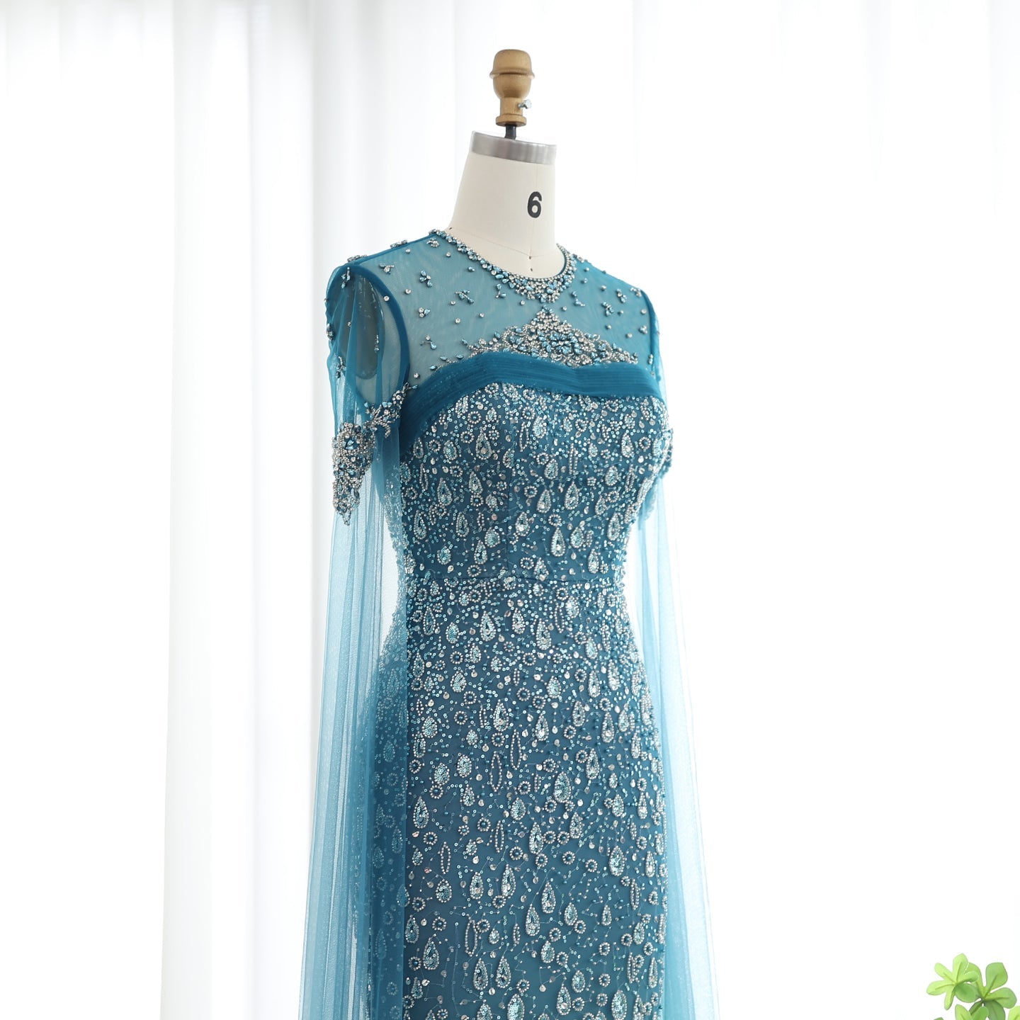 Luxury Turquoise Crystal Evening Dresses with Cape Sleeves SS666