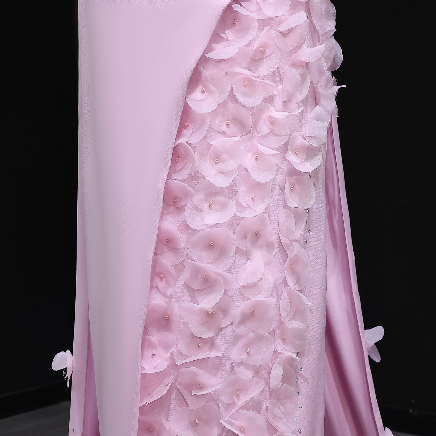 Blush Pink 3D Flowers Arabic Evening Dress with Cape SS281