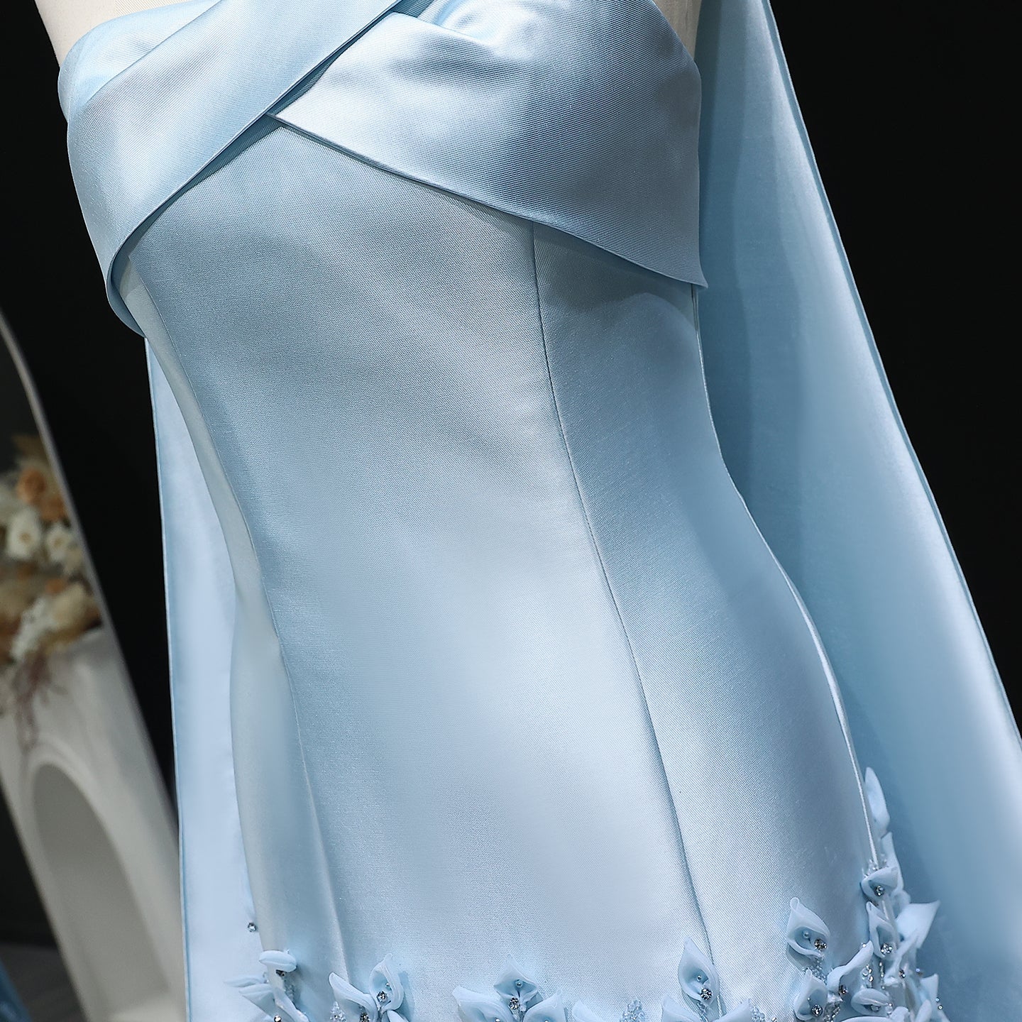 Luxury 3D Leaves Pink Satin Evening Dress with Cape SS463