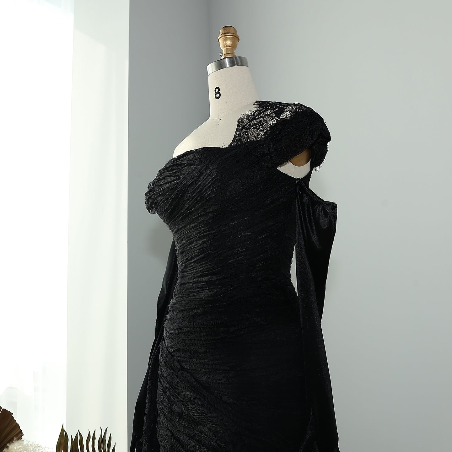 Elegant Lace Black Dress with Gloves SF017