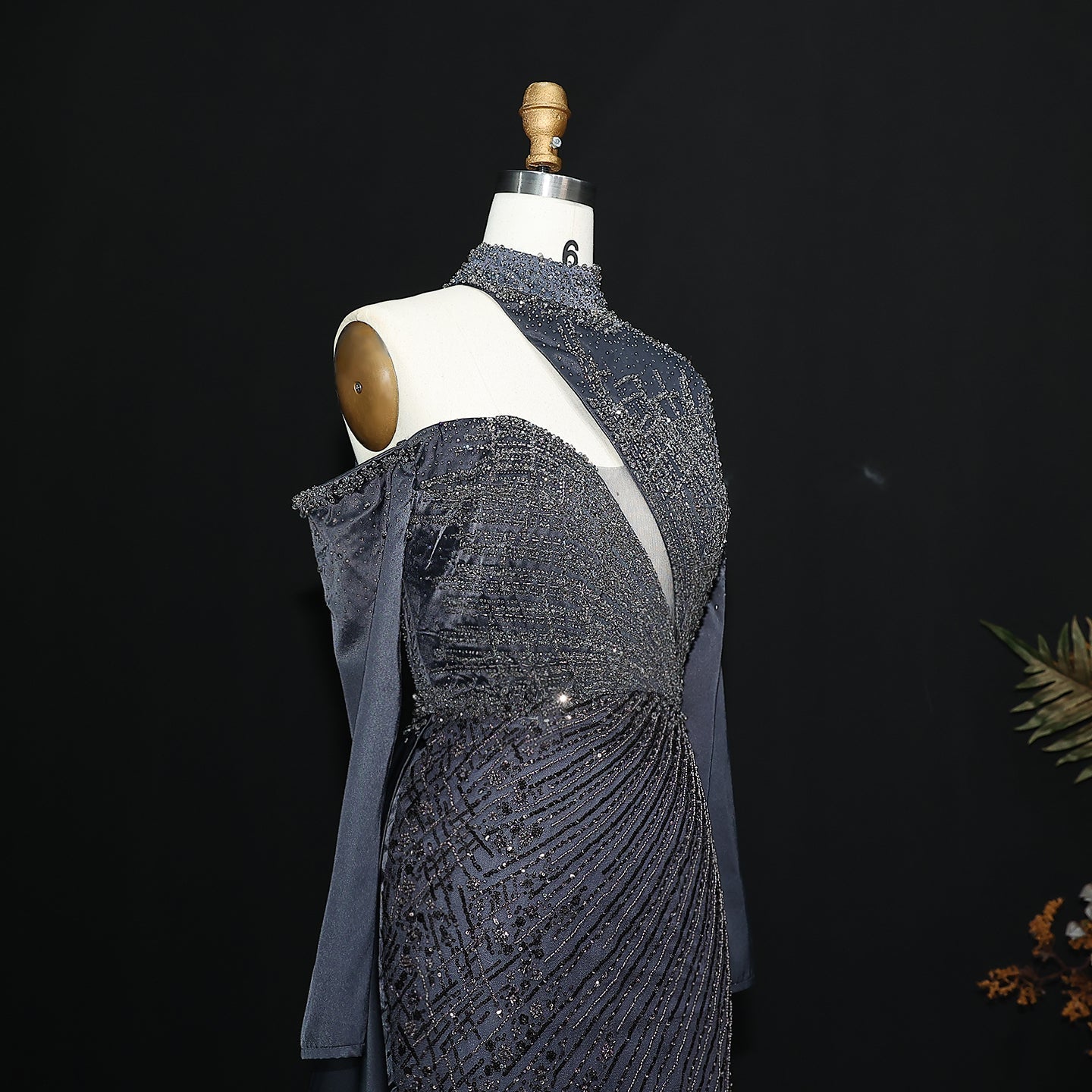 Luxury Red Long Sleeves Evening Dress with Overskirt SS019