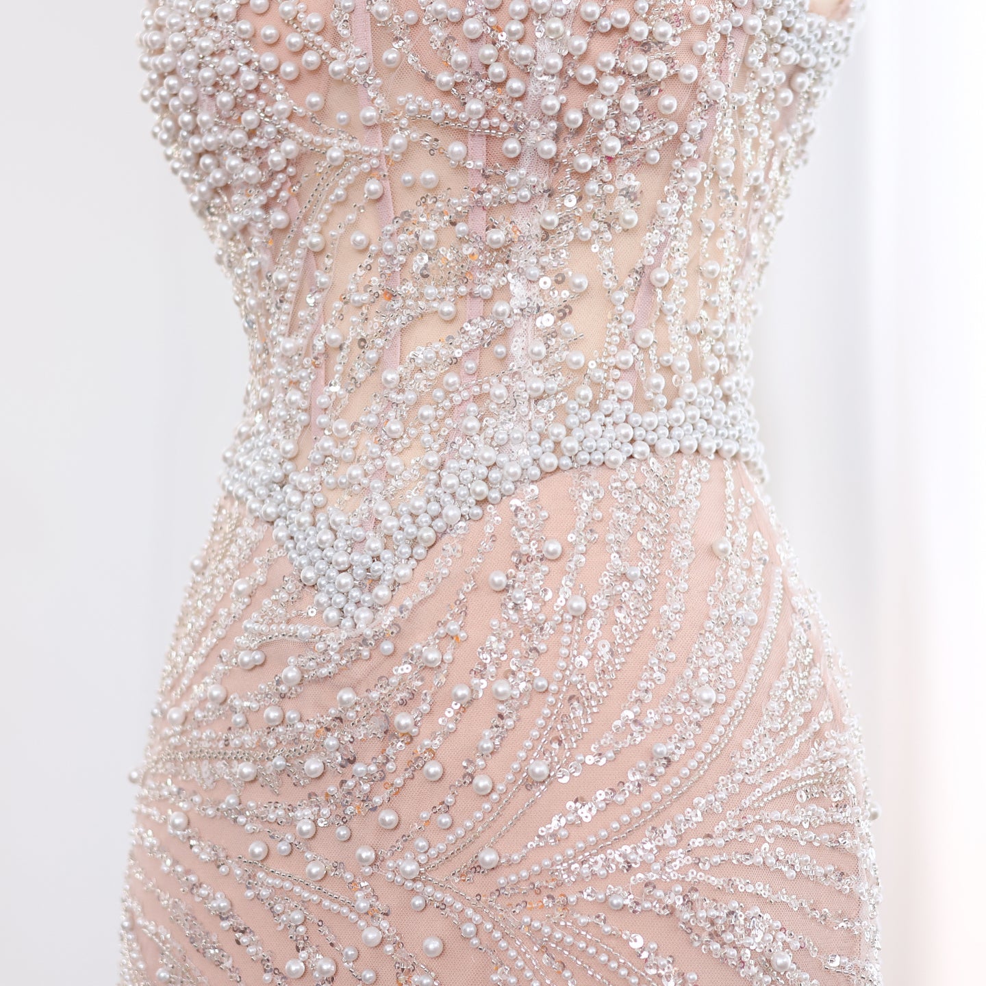 Elegant Mermaid White Nude Pearls Evening Dress SS706