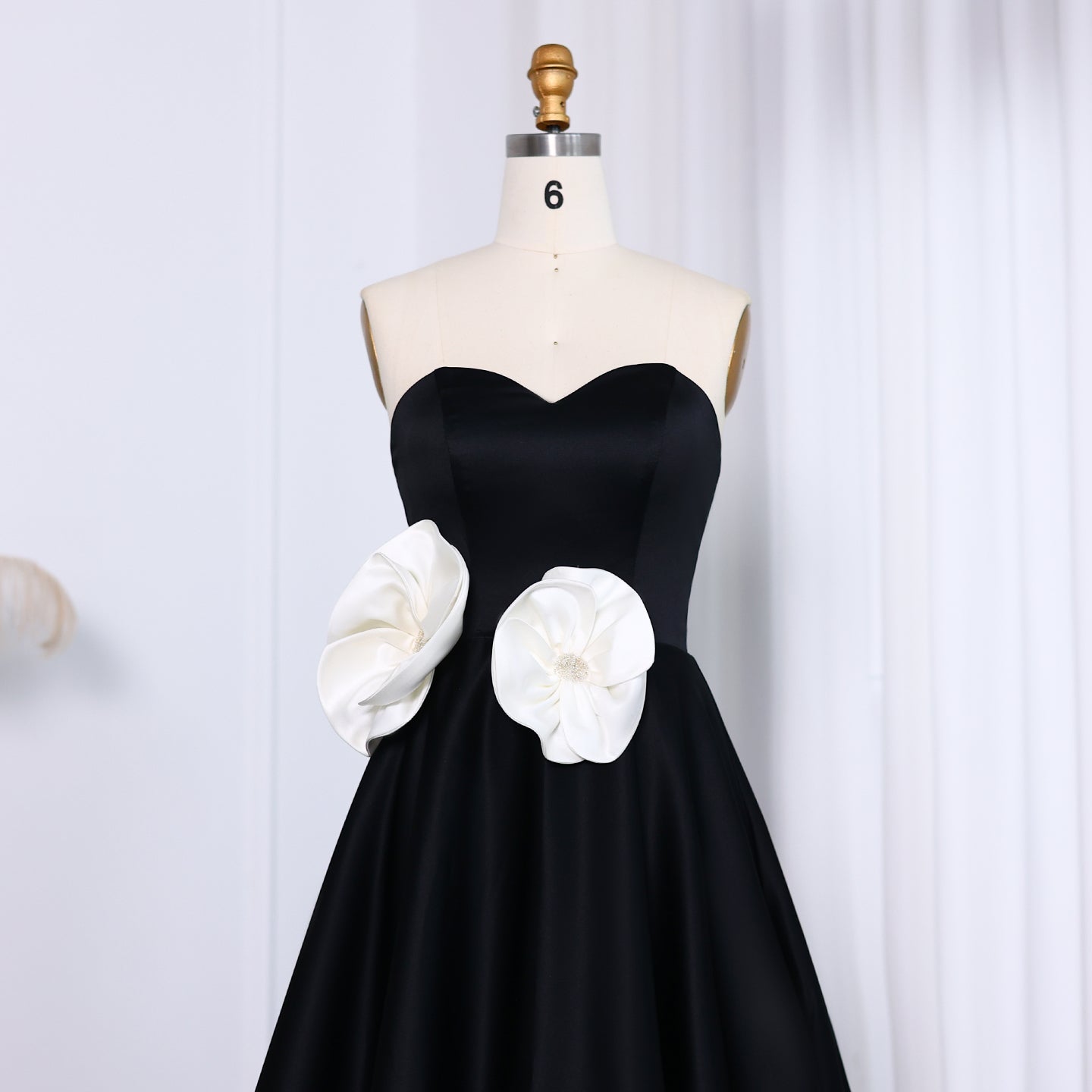 Elegant Black 3D Flowers Strapless A-Line Evening Dress SF092