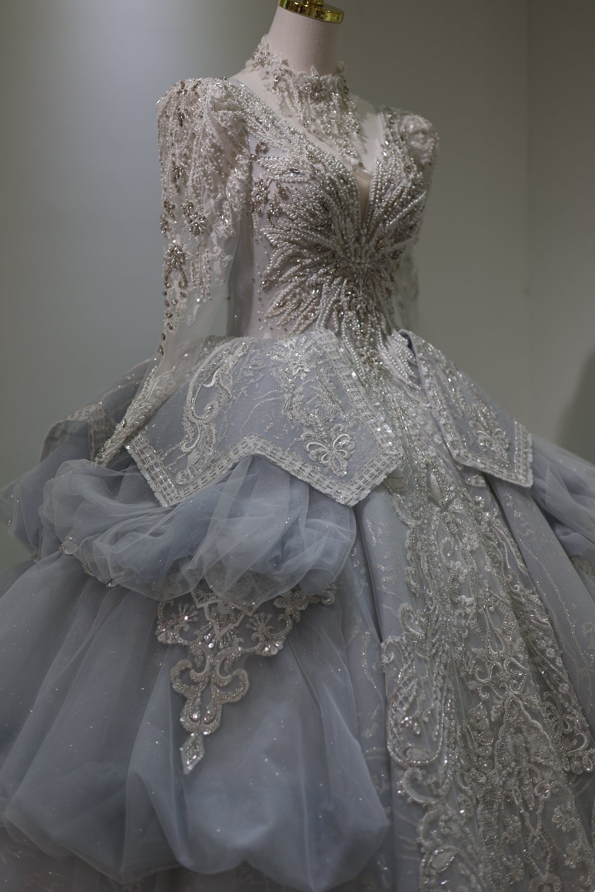 Luxury Blue Ball Gown Wedding Dress with Necklace RS008