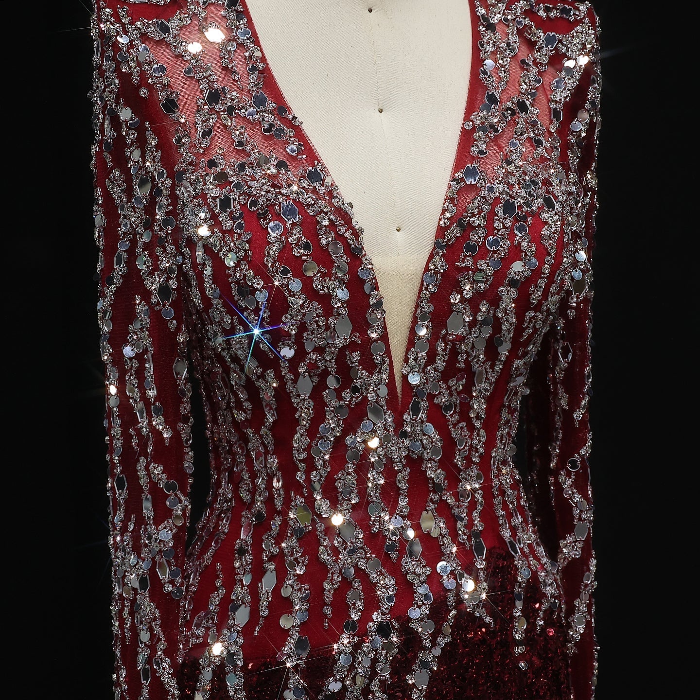 Luxury Black V-Neck Long Sleeves Side Slit Evening Dress SS250