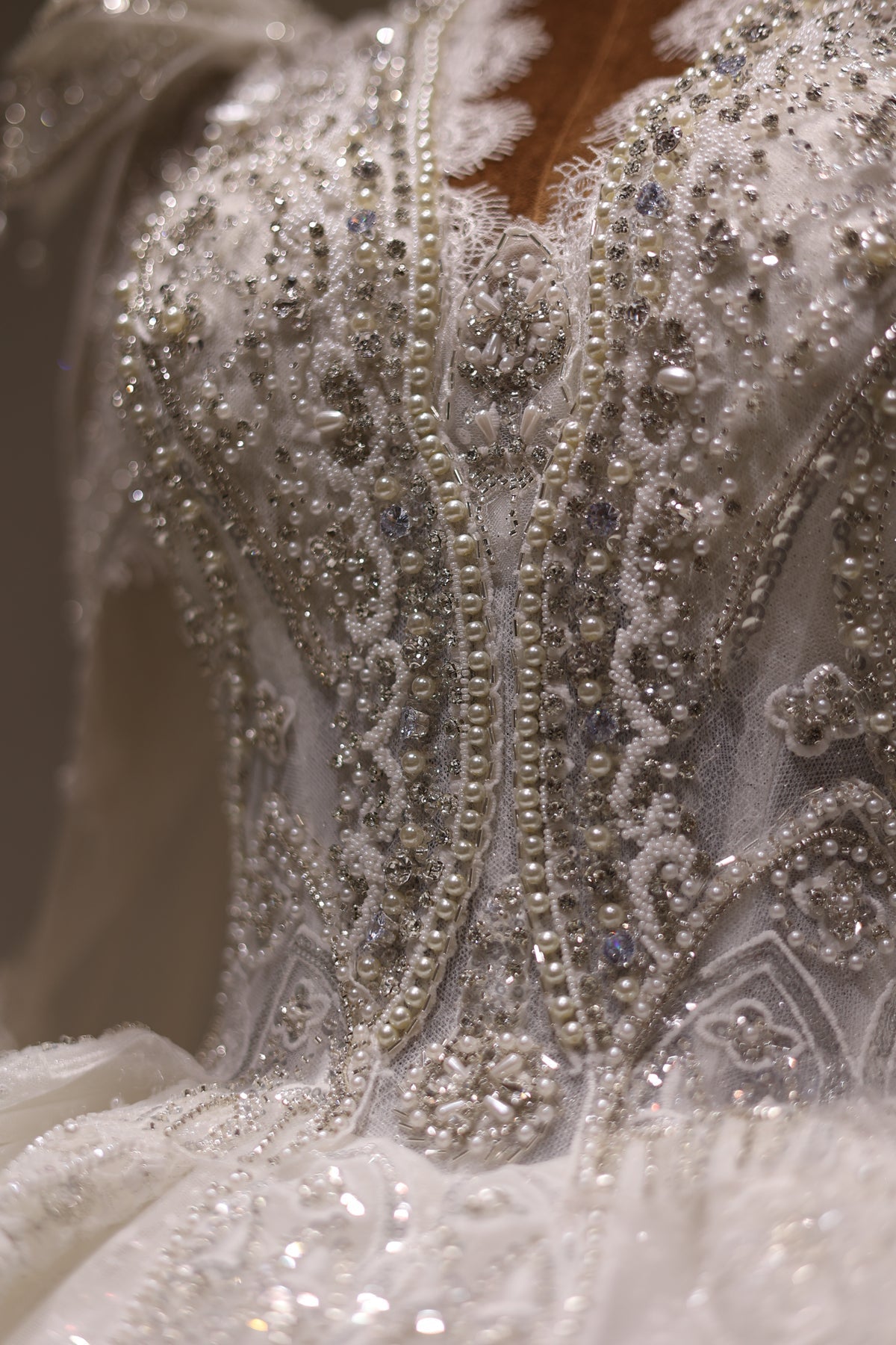 Luxury V-Neck Long Sleeves Wedding Dress RS014