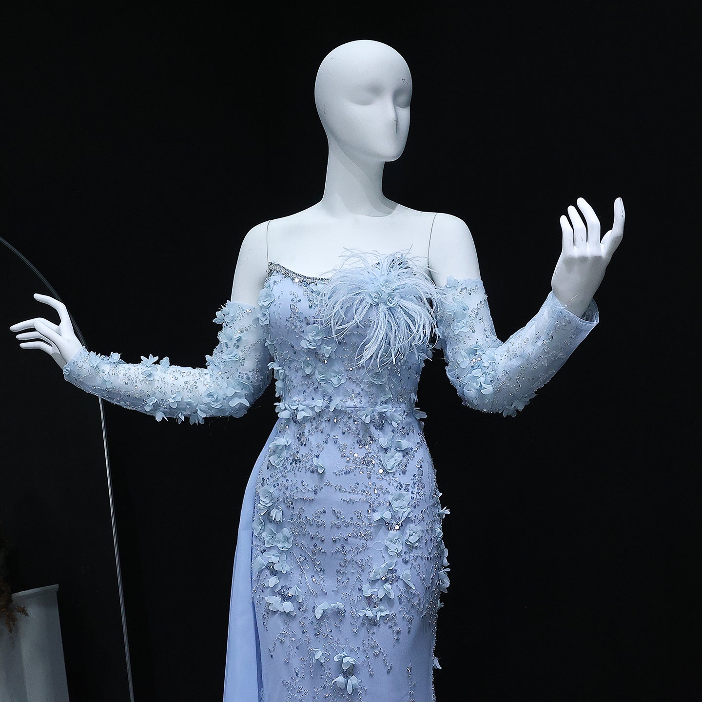 Elegant Blue 3D Flowers Feathers Evening Dress with Sleeves SS342