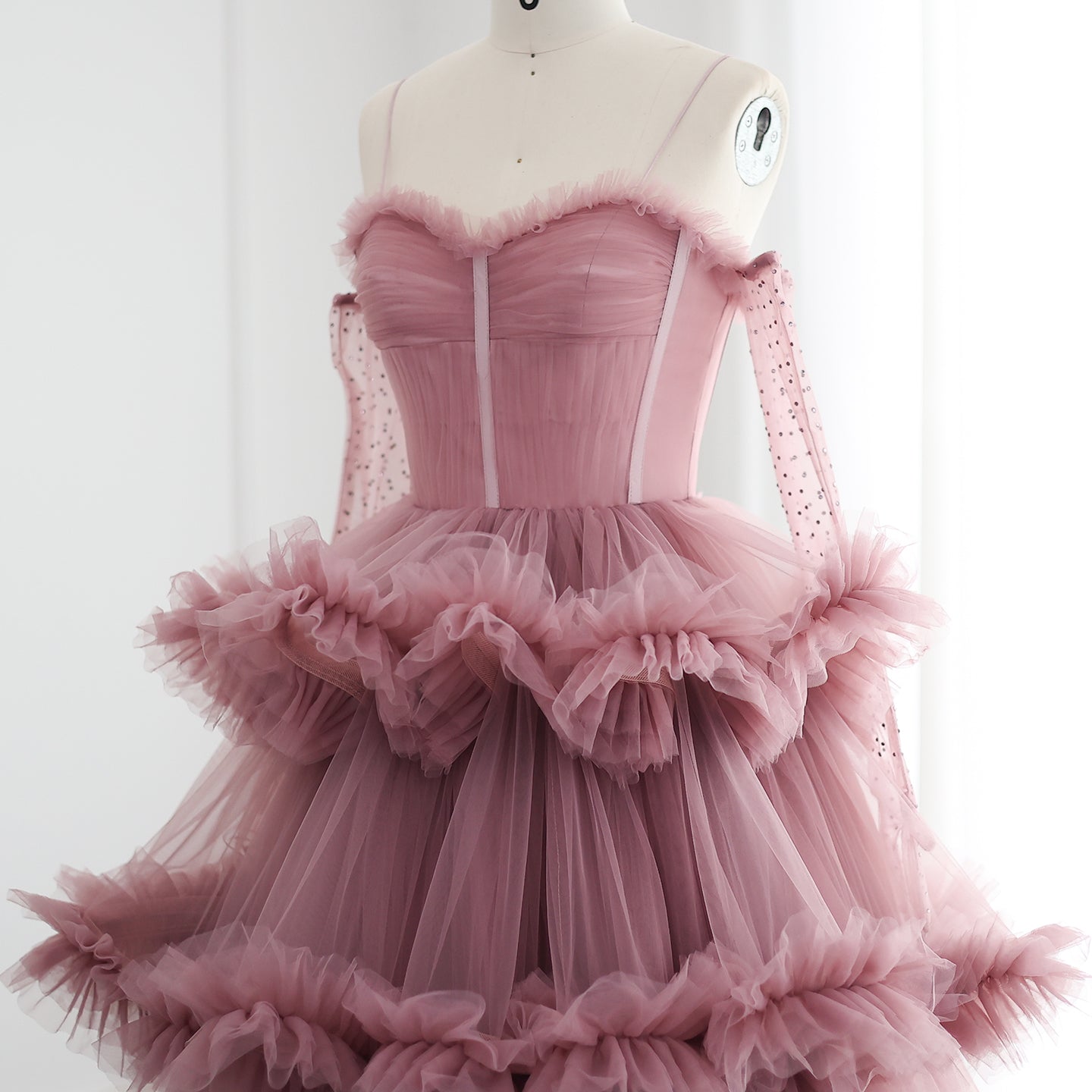 Burgundy Tulle Tiered Ruffles Evening Dresses with Gloves SS309