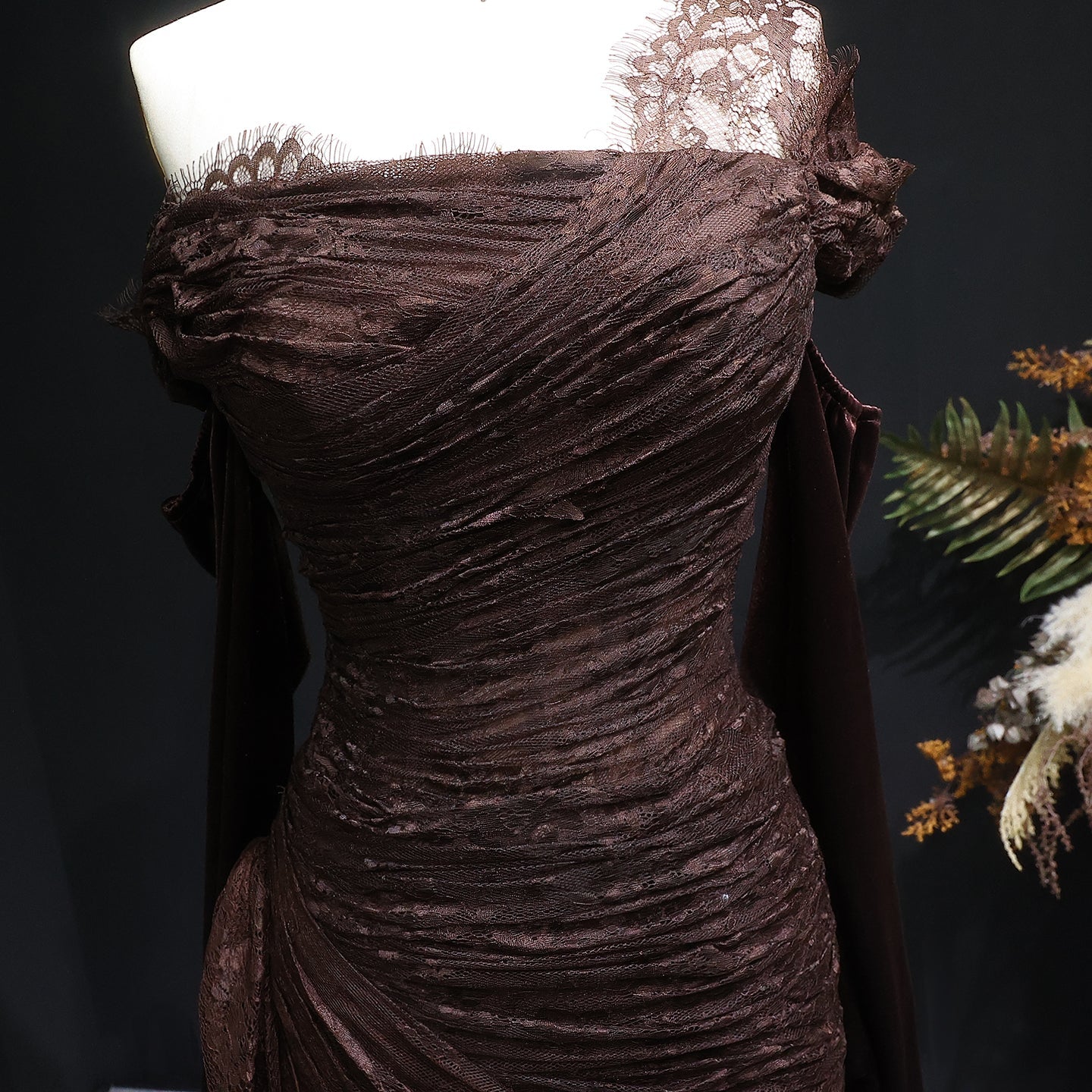 Elegant Lace Black Dress with Gloves SF017