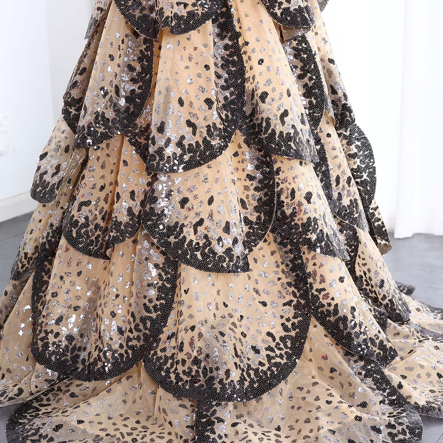 Luxury Black and White Ruffles Strapless Evening Dress SS290