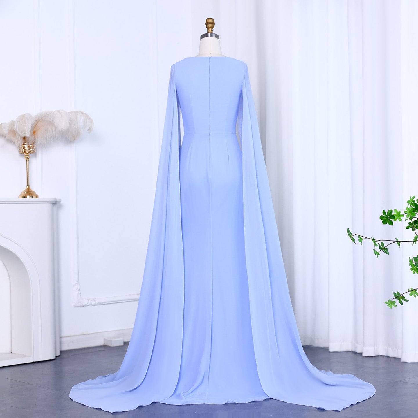 Elegant Green Long Sleeve Evening Dress SF051