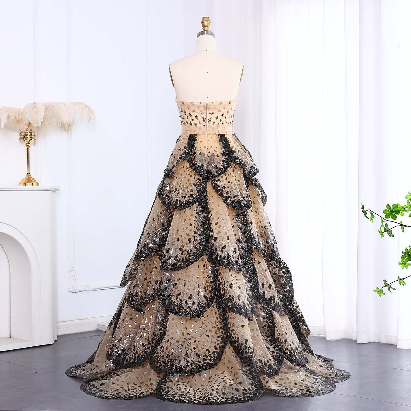 Luxury Black and White Ruffles Strapless Evening Dress SS290