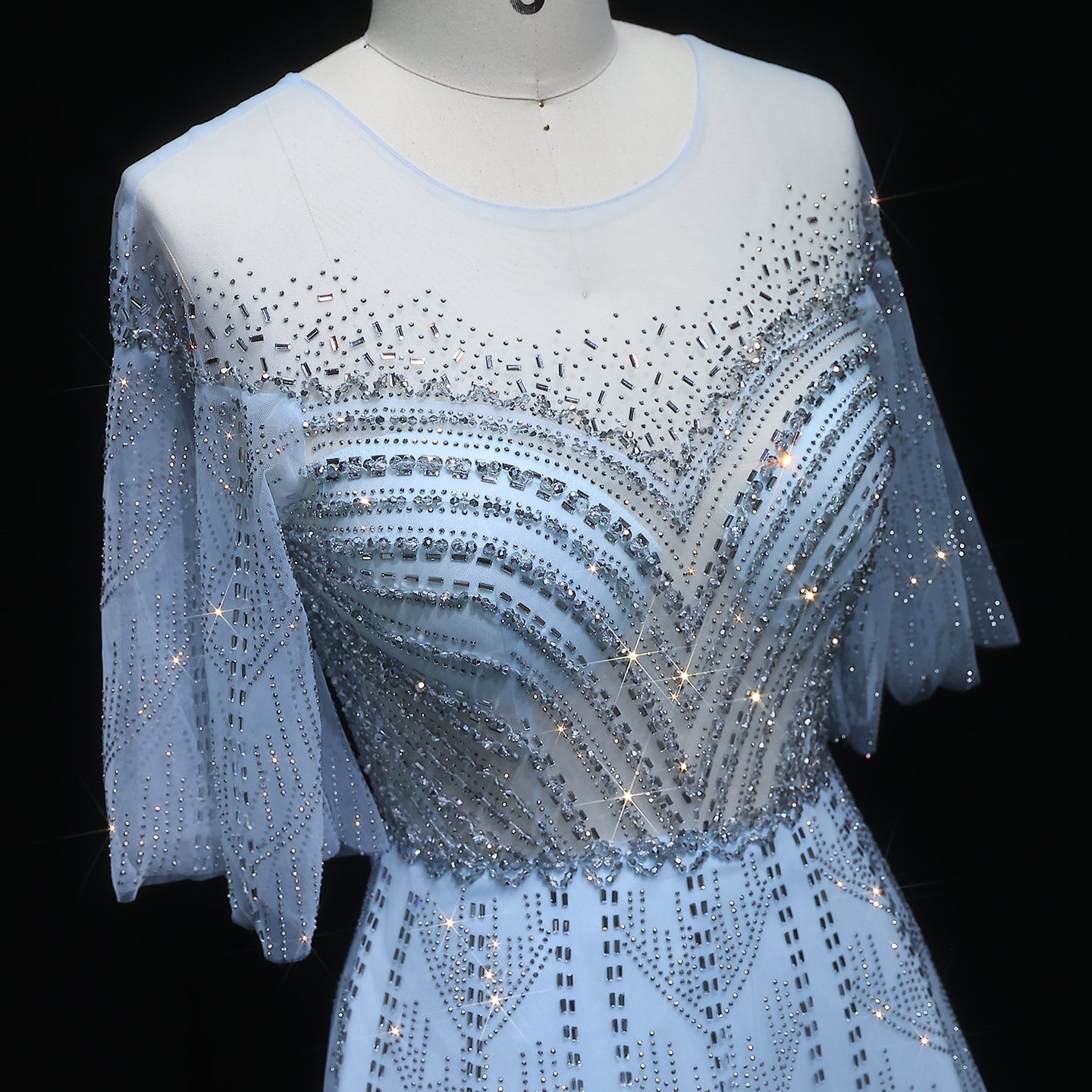 Sparkly Crystal Plus Size Women Evening Dress with Flare Sleeves SS036