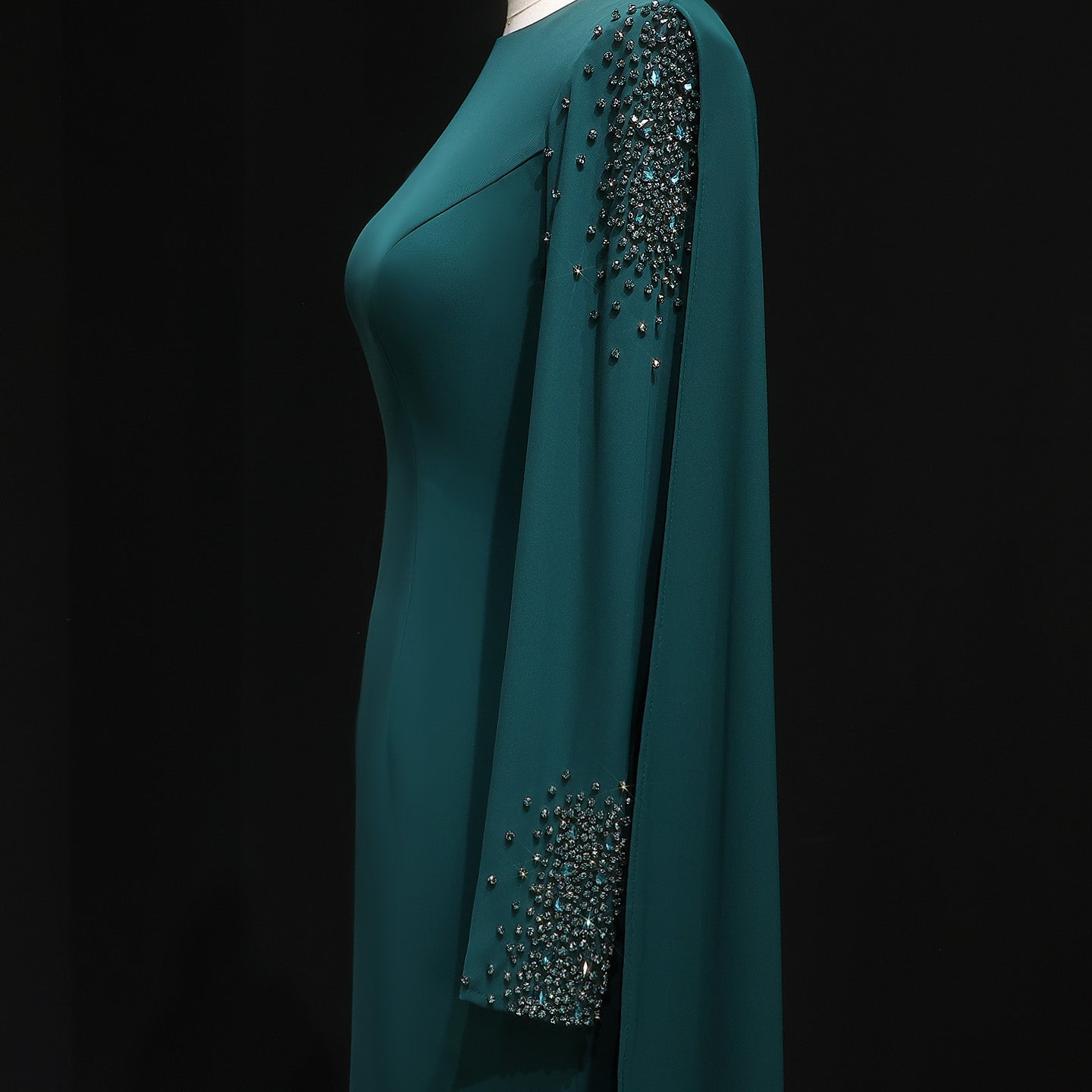 Elegant Green Long Sleeve Evening Dress with Cape SF464