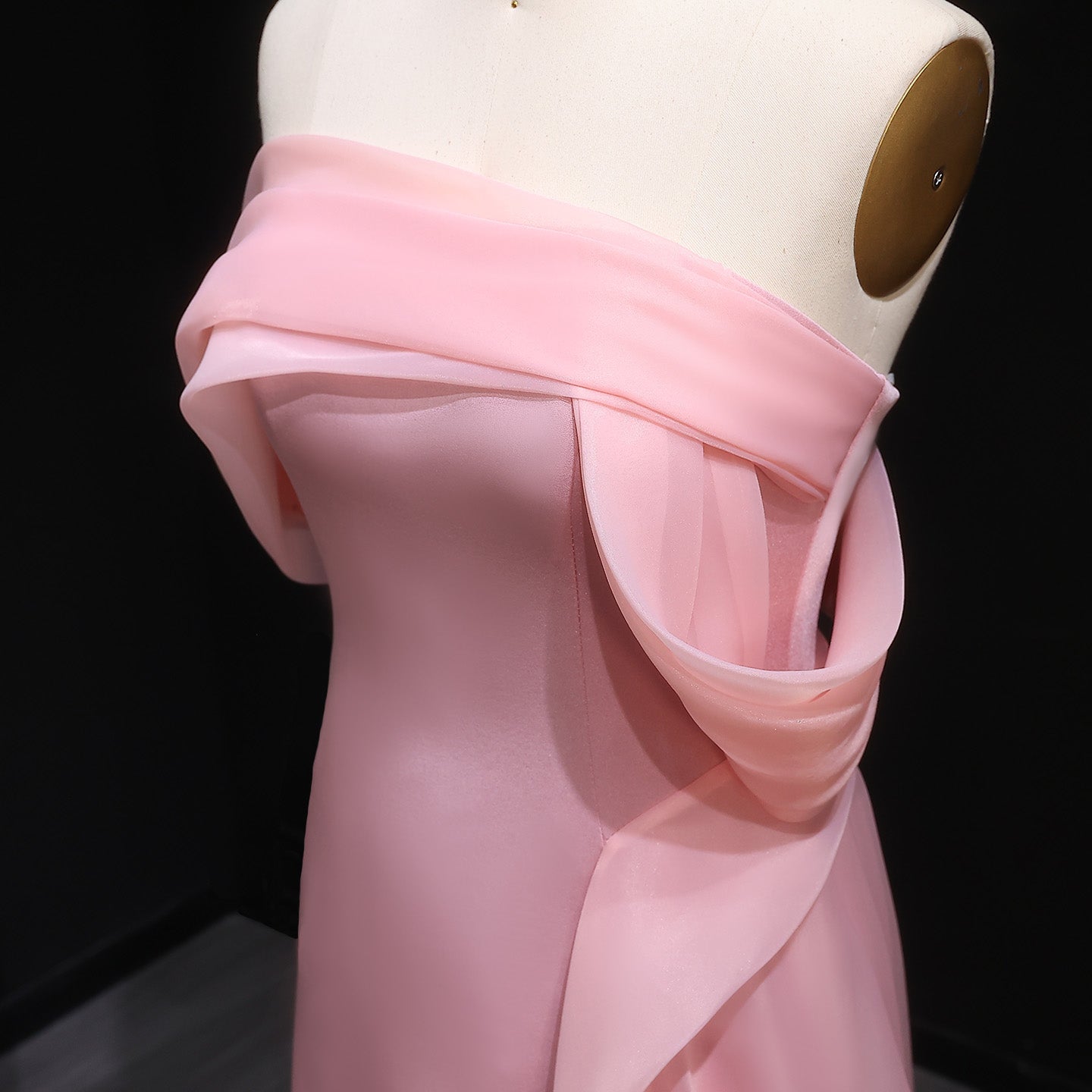 Elegant Pink Off Shoulder Evening Dress with Overskirt SF370