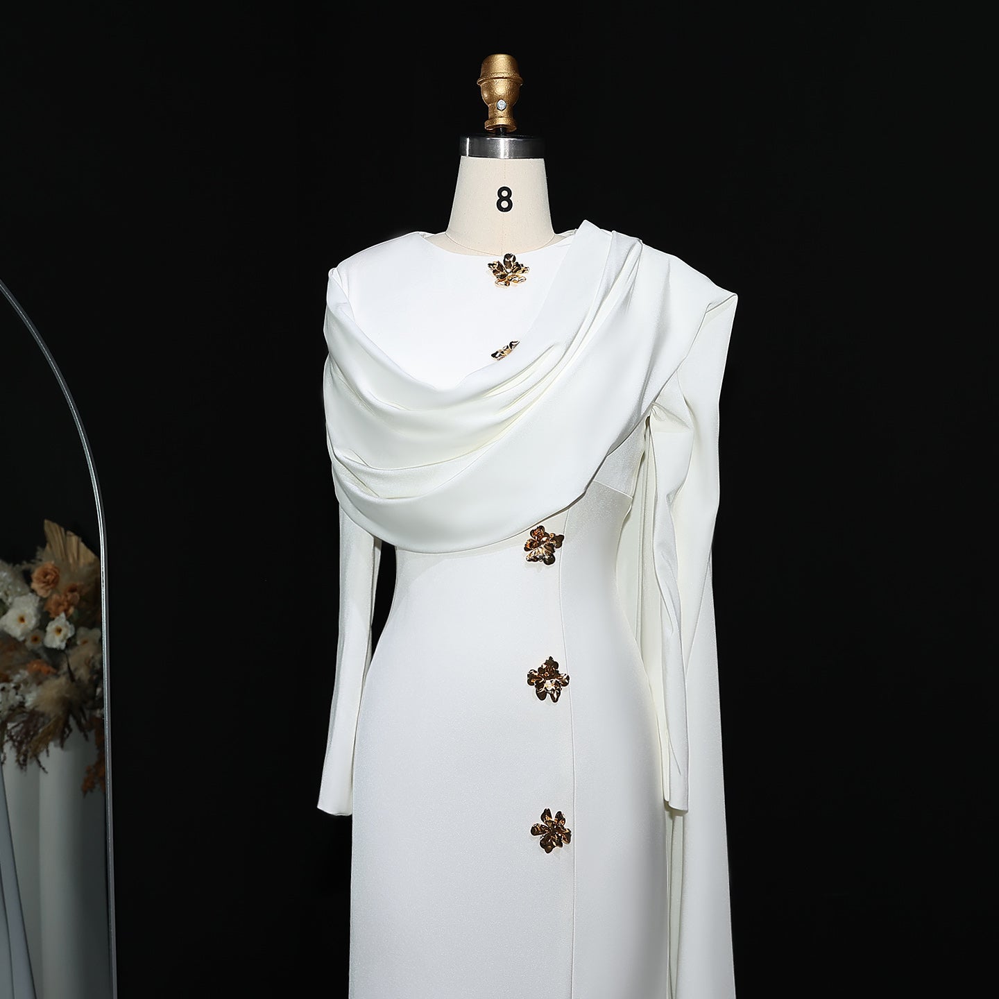 Elegant Off White Satin Arabic Evening Dress with Cape SF536