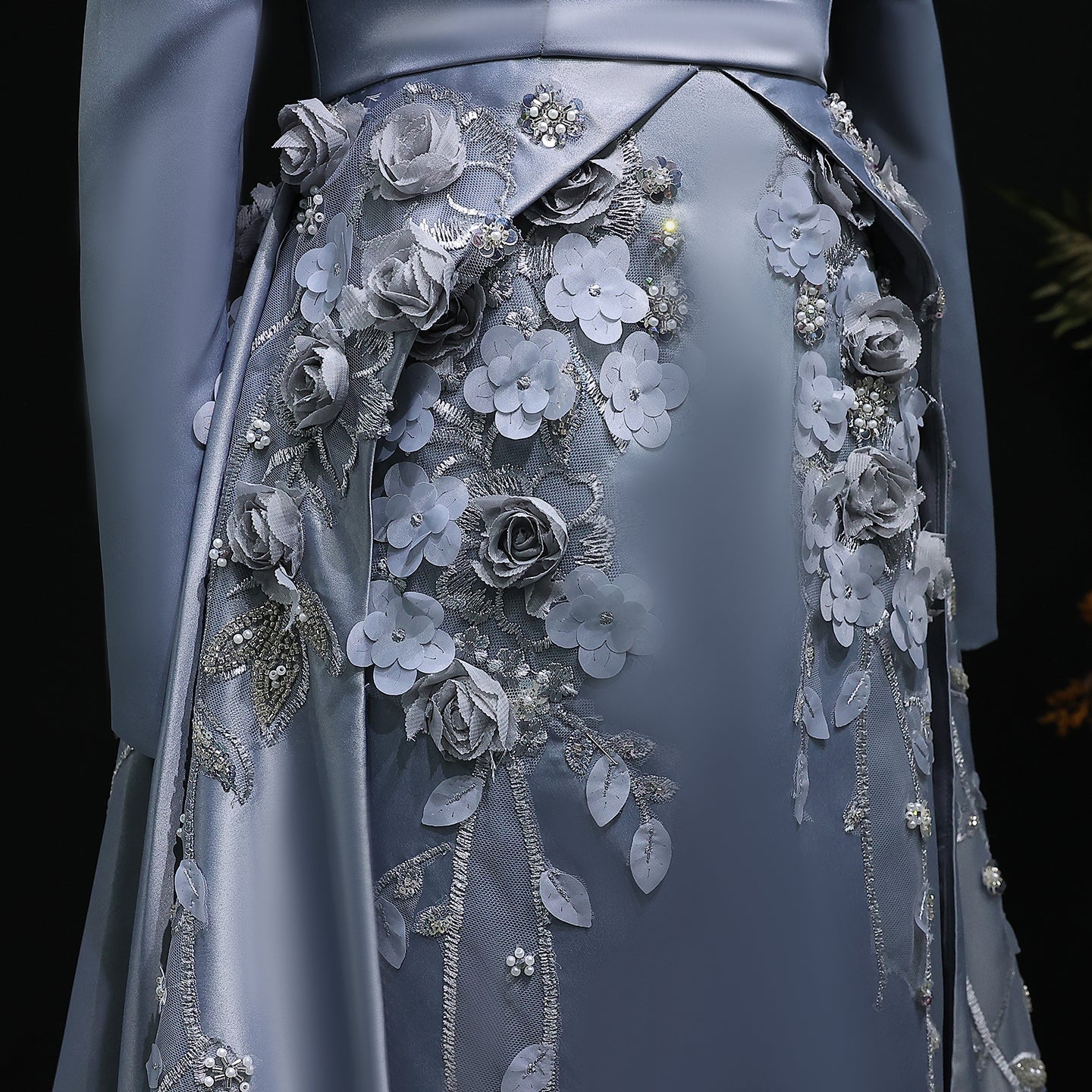 Elegant Gray 3D Flowers Beaded Arabic Evening Dress with Overskirt SS228