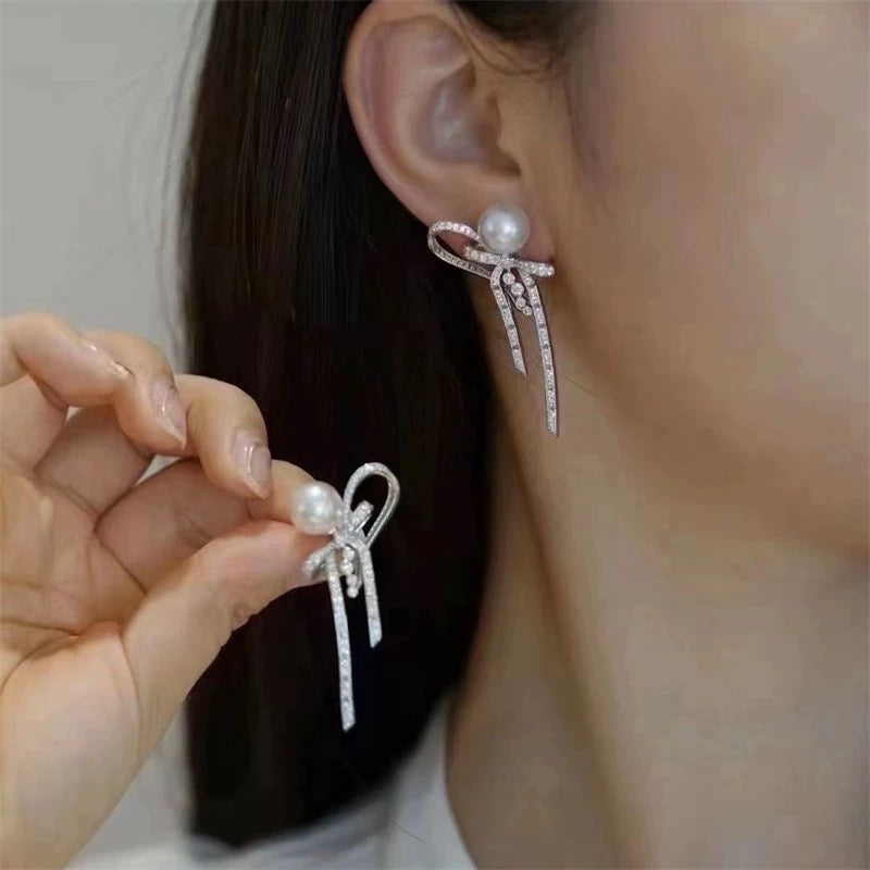 Chic Ribbon Pearl Earrings