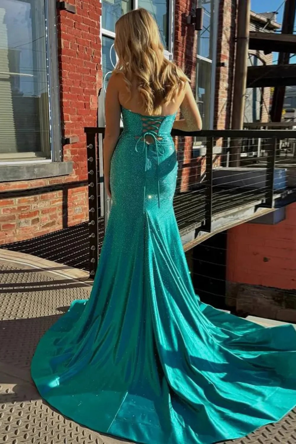 Mermaid Glitter Yellow Sweetheart Cut-out Long Prom Dress with Beading