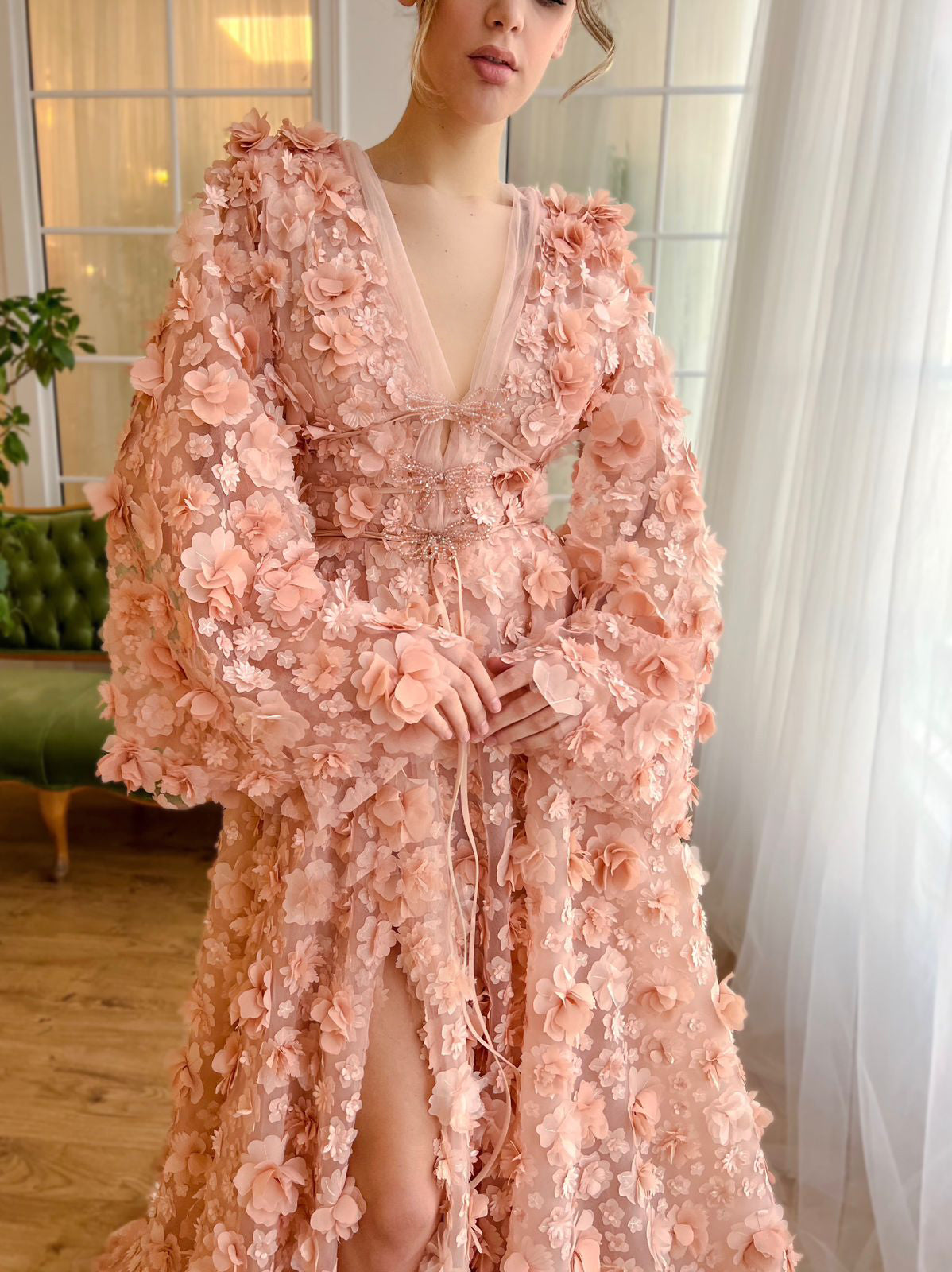Arabic Peach-Pink 3D Flowers Long Sleeves Evening Dresses SS295