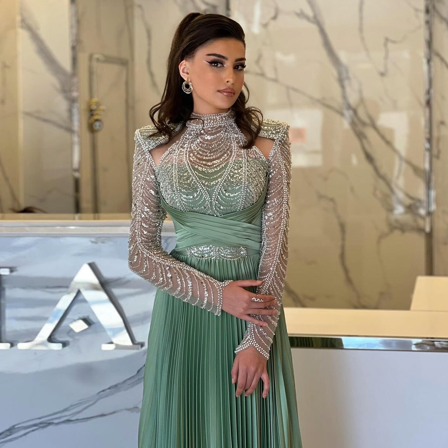 Chic Green Pleated Evening Dress with Beaded Long Sleeves SS674