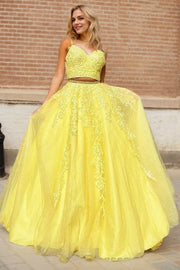 A-Line/Princess Tulle Applique Sleeveless V-neck Floor-Length Two Piece Prom Dresses