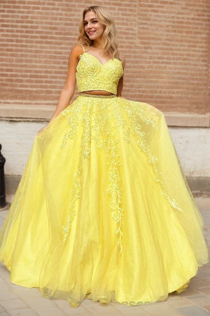 A-Line/Princess Tulle Applique Sleeveless V-neck Floor-Length Two Piece Prom Dresses