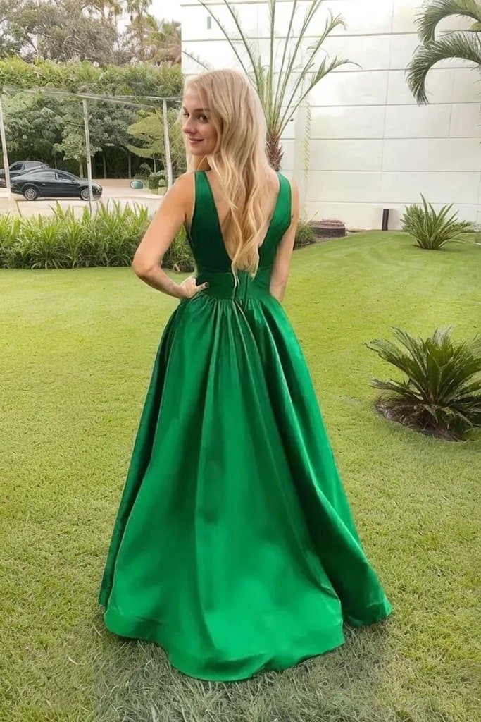 A-line V Neck Sleeveless Long/Floor-Length Satin Prom Dresses With Pleated