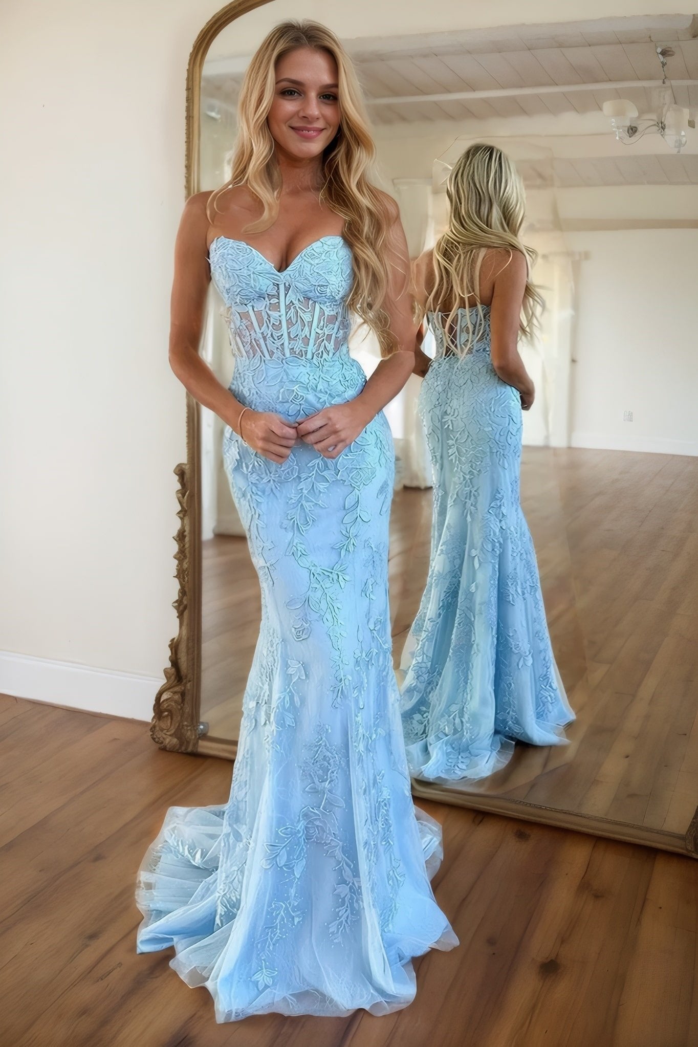 Sheath/Column Tulle Applique Sweetheart Sleeveless Sweep/Brush Train Prom Dresses