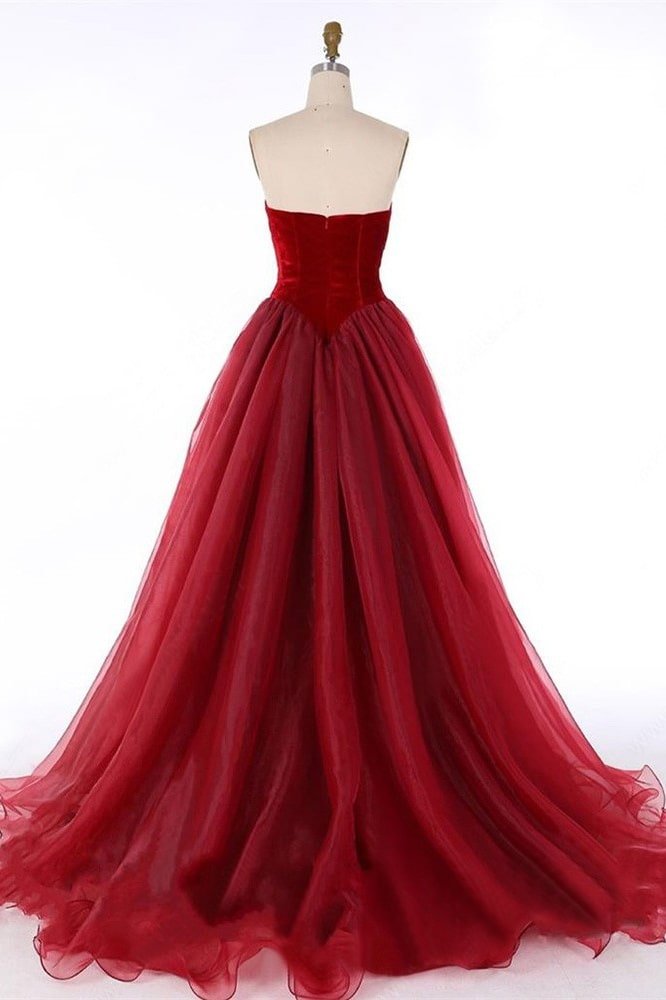 Organza Sweep Train A-Line/Princess Sleeveless Sweetheart Zipper Prom Dress With Pleated