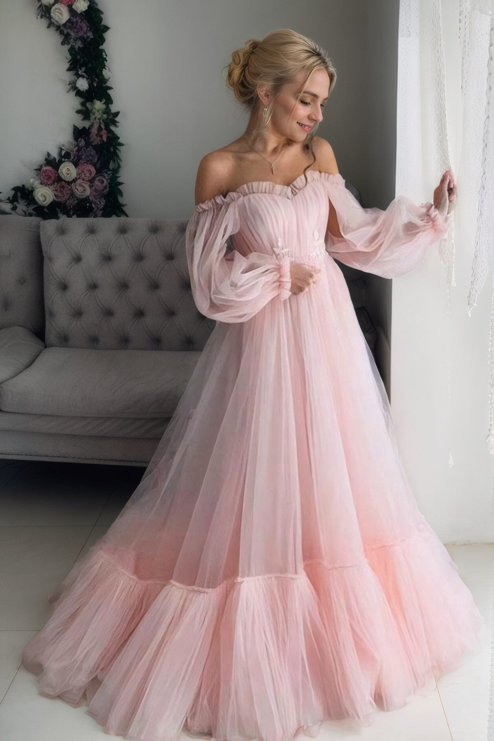 A-Line/Princess Tulle Applique Off-the-Shoulder Long Sleeves Floor-Length Prom Dresses