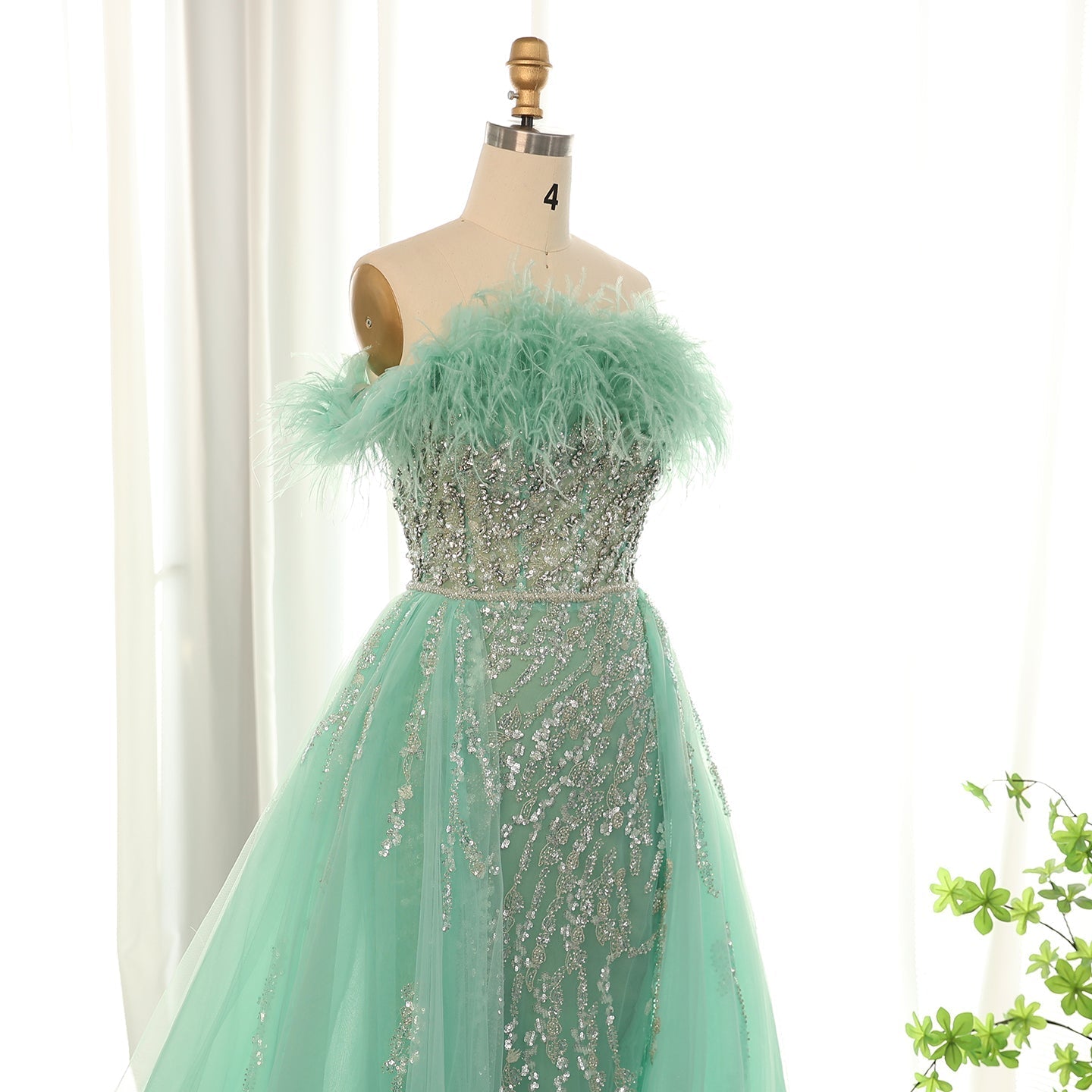 Luxury Feathers Lilac Evening Dress with Overskirt SS252