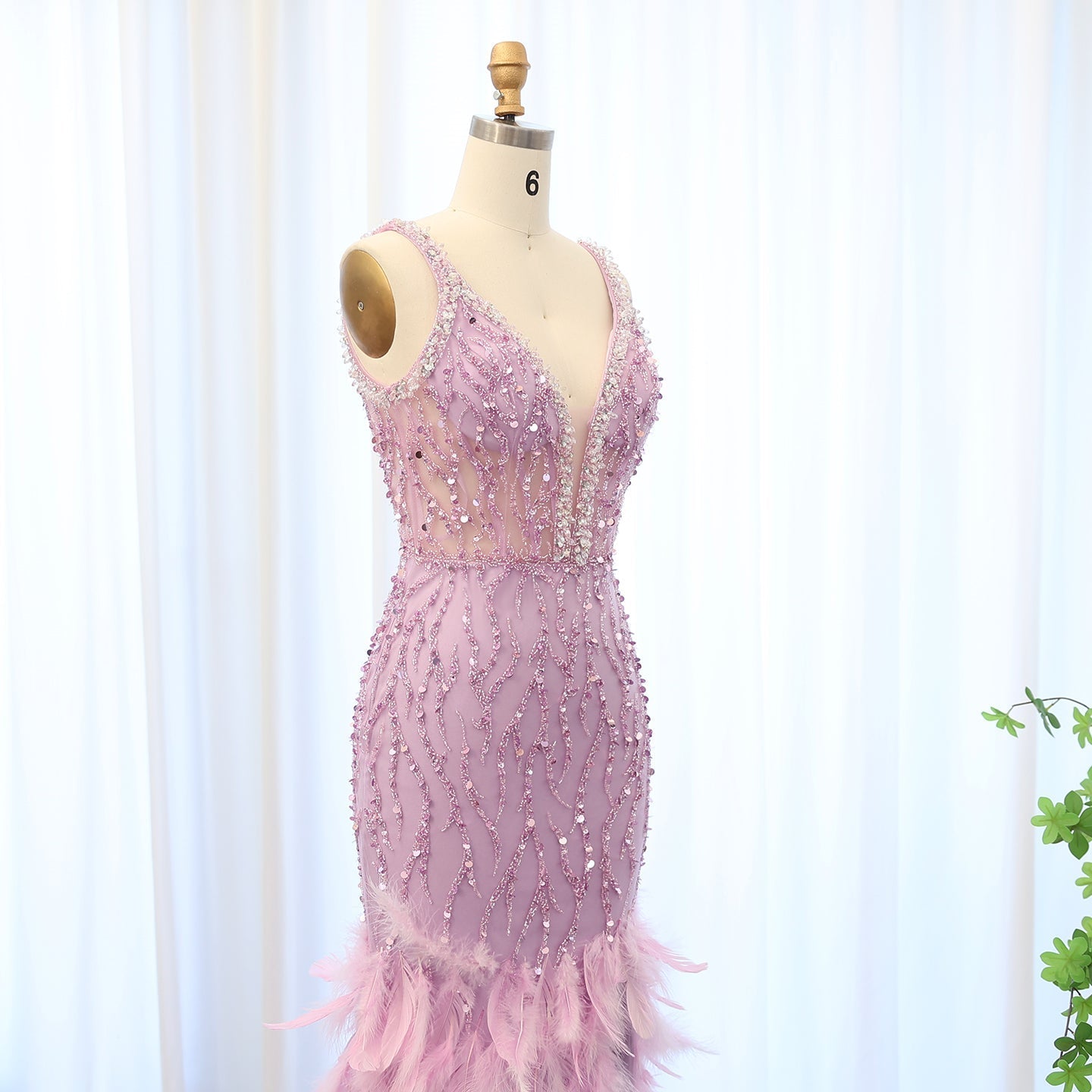 Luxury Feathers Pink Spaghetti Evening Dress with Slit SS184