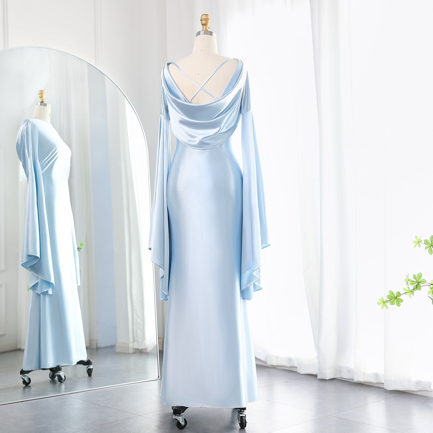 Light Blue Mermaid Evening Dress with Flare Long Sleeves SF027