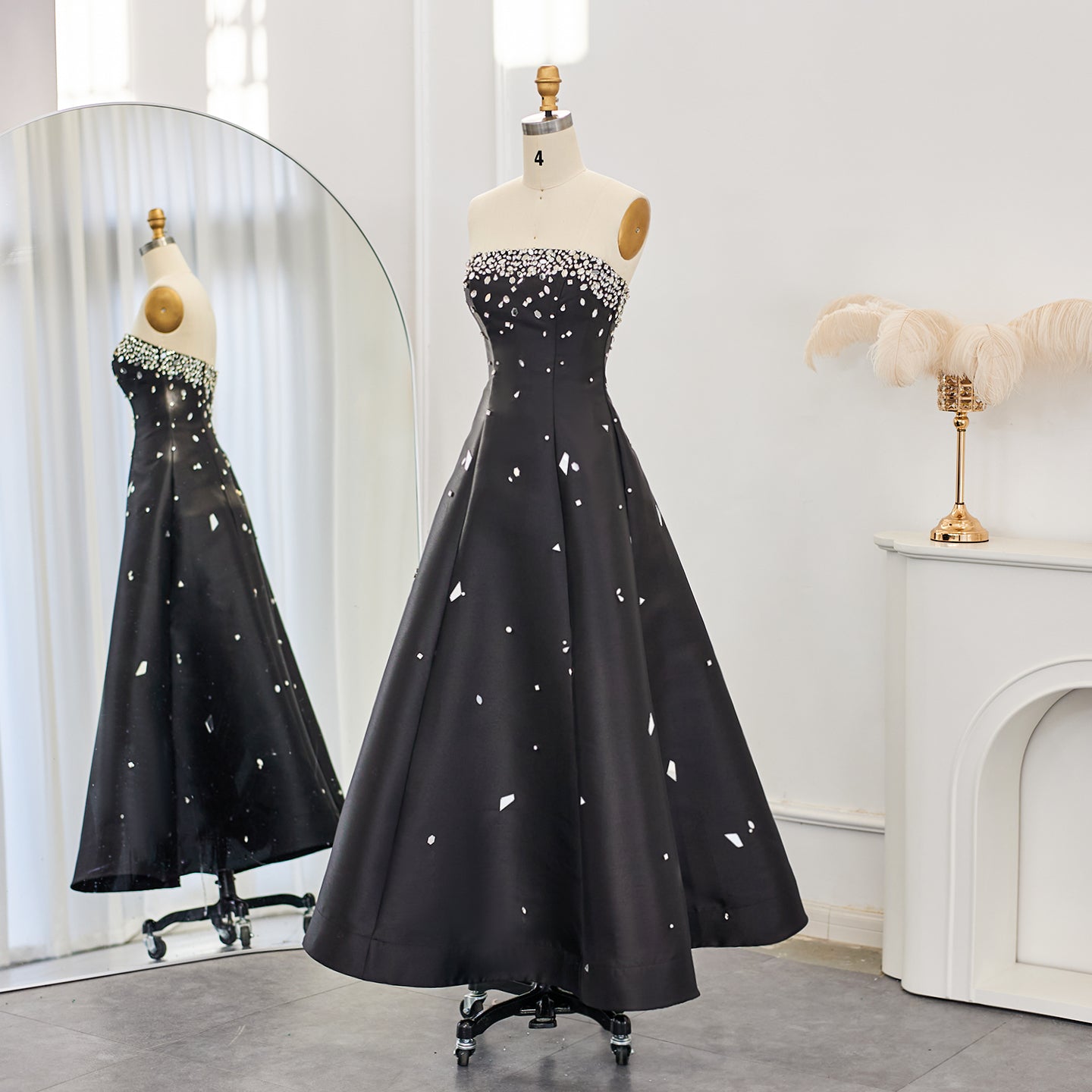 Luxury Crystal Black Strapless Evening Dress SF307