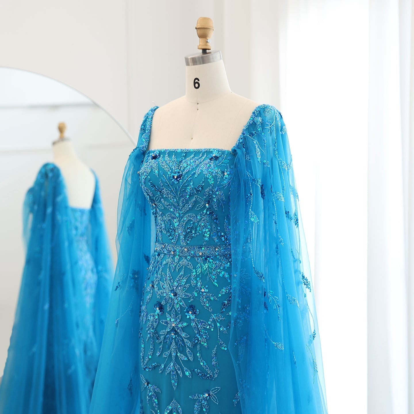 Luxury Feathers Lilac Evening Dress with Cape Sleeves SS381