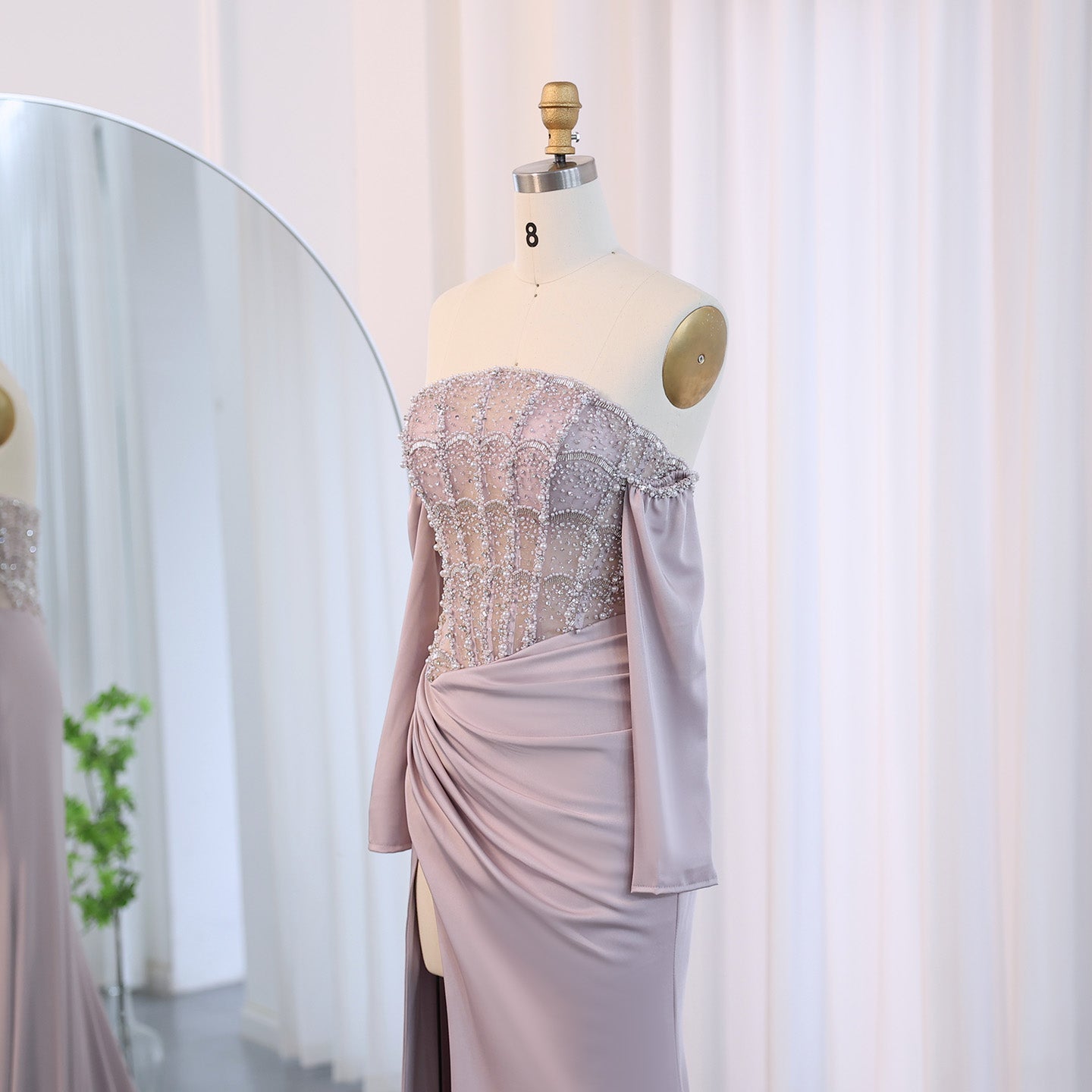 Luxury White Scalloped Evening Dress with High Slit SS416