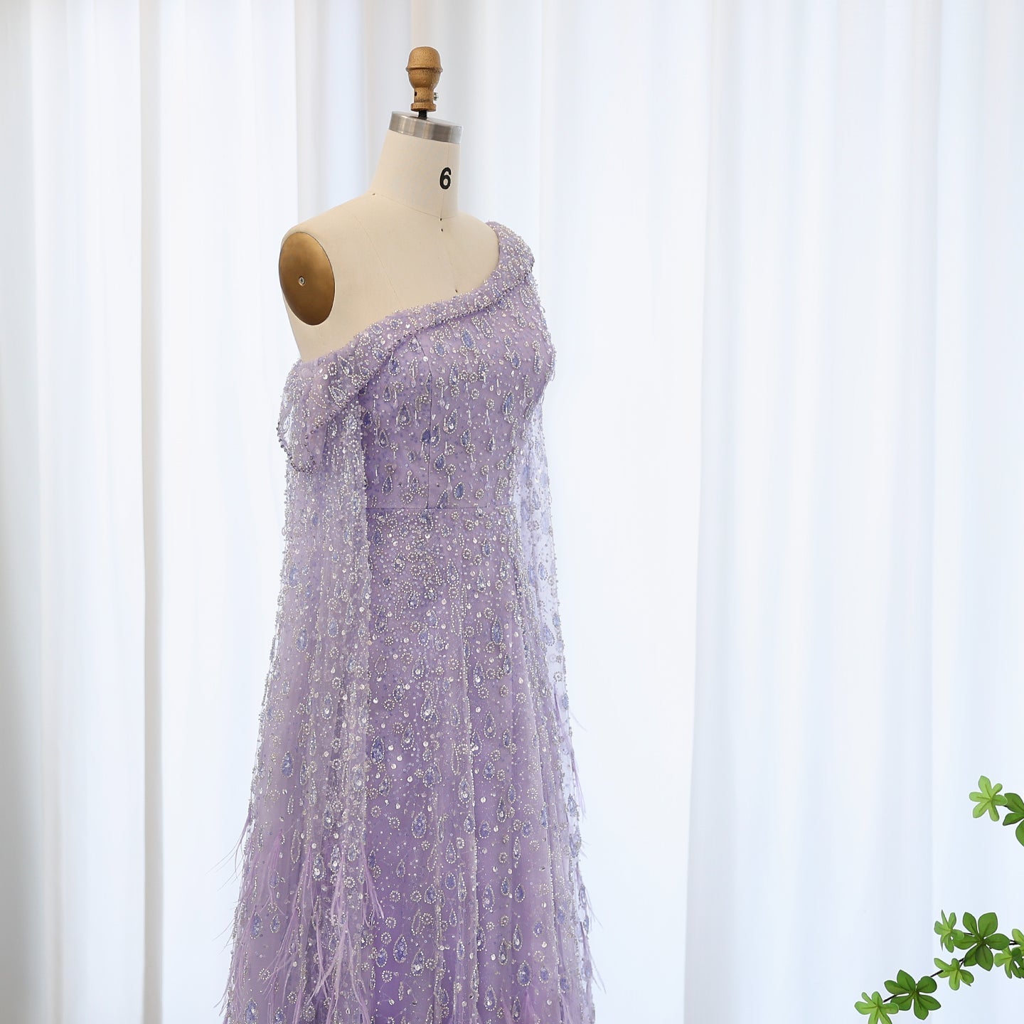 Luxury Feather One Shoulder Evening Dress with Cape Sleeves SS438