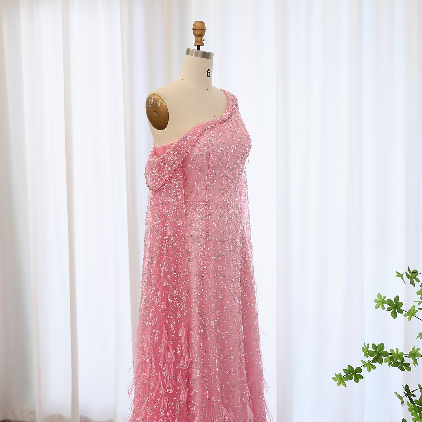 Luxury Feather One Shoulder Evening Dress with Cape Sleeves SS438